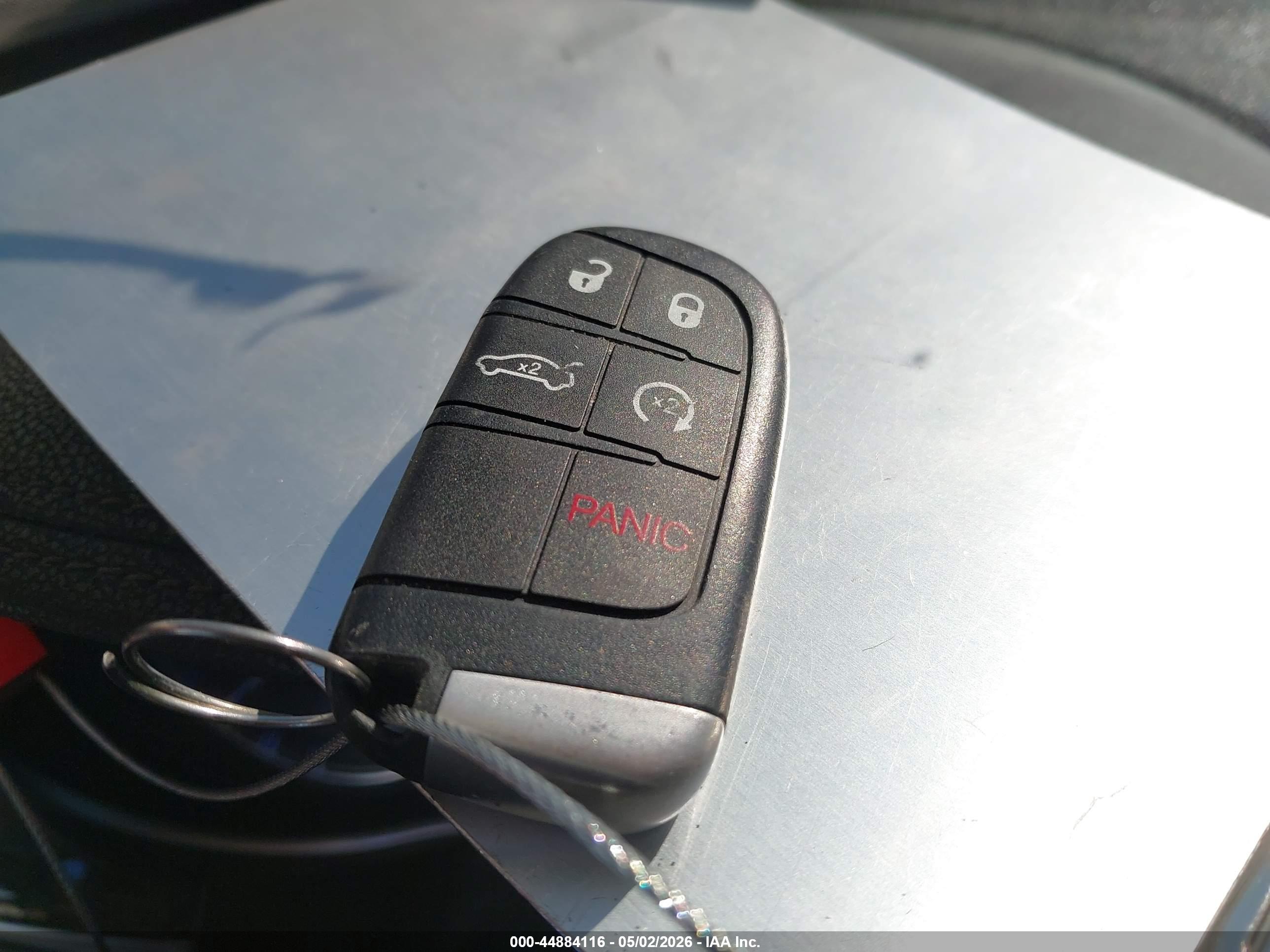 CHRYSLER 300C image 11
