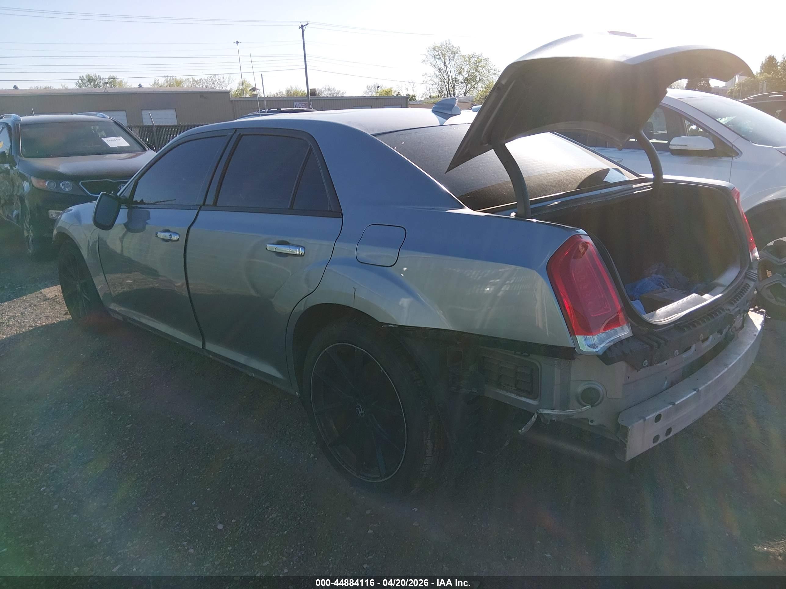 CHRYSLER 300C image 3