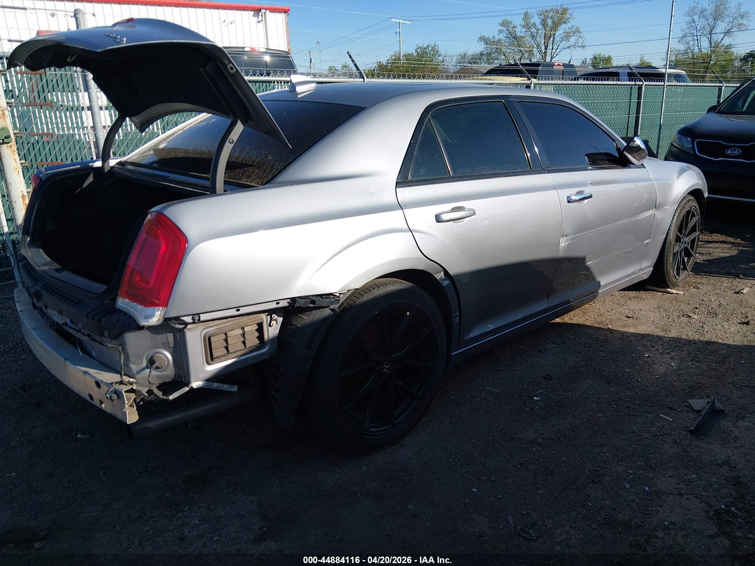 CHRYSLER 300C image 4