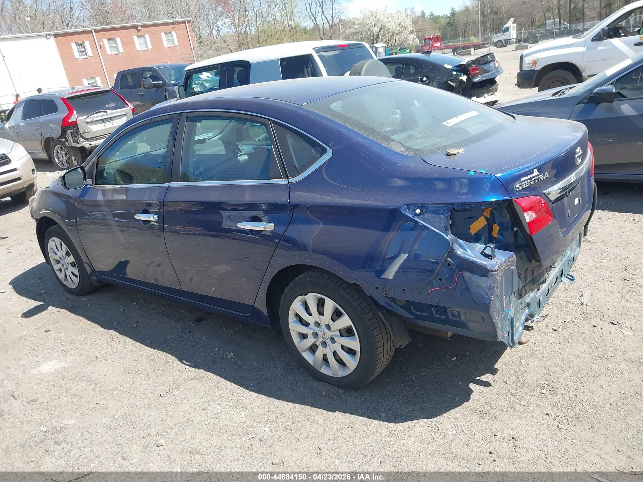 NISSAN SENTRA image 3