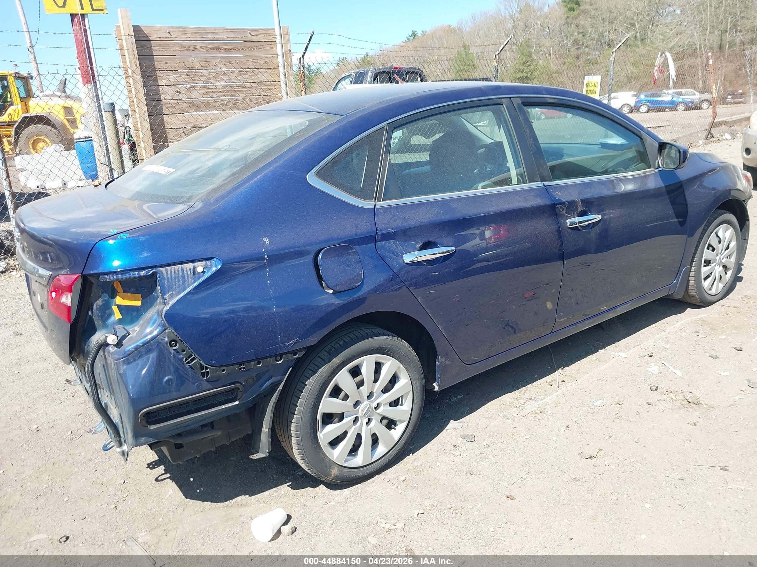 NISSAN SENTRA image 4