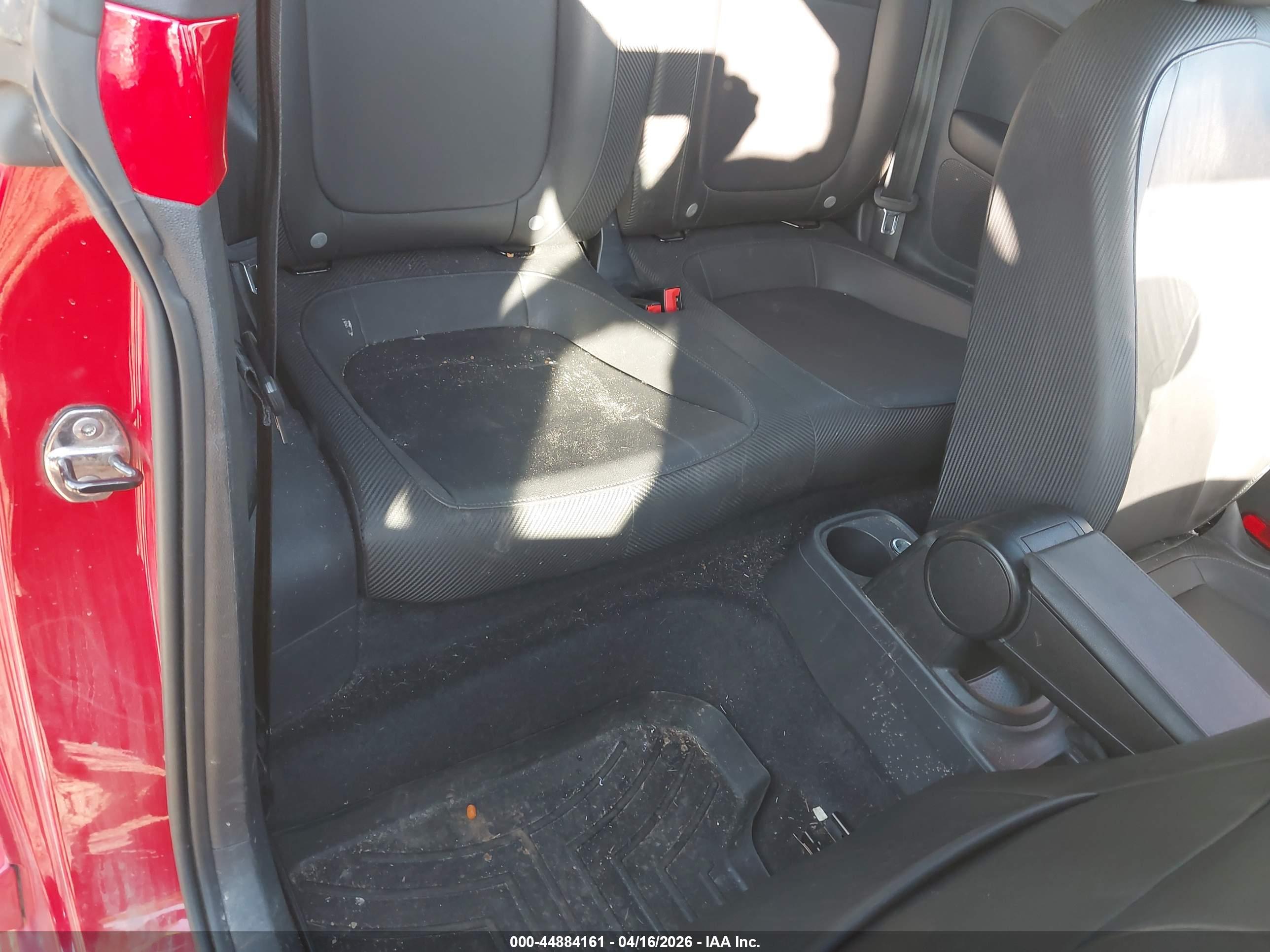 VOLKSWAGEN BEETLE image 8