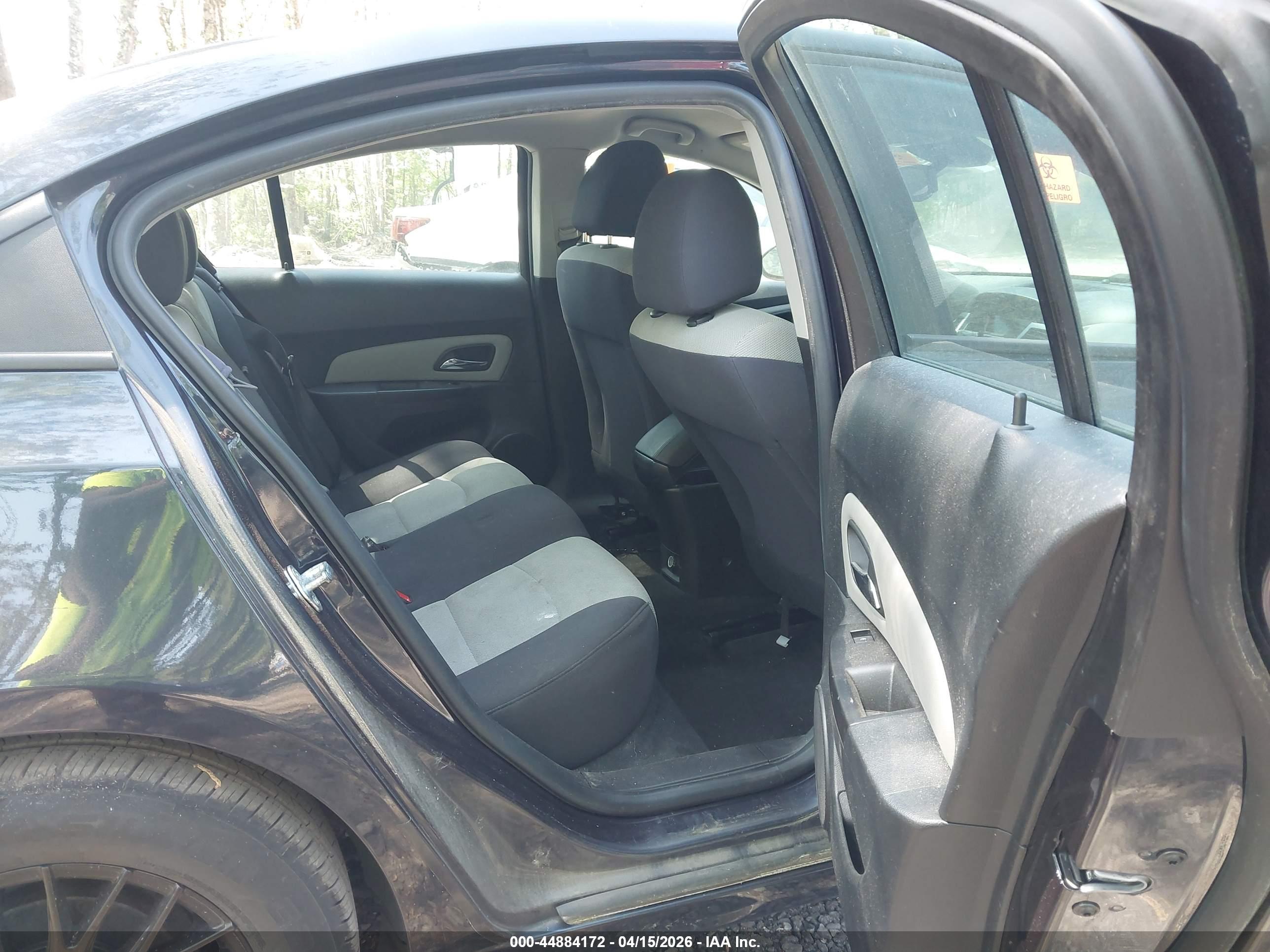 CHEVROLET CRUZE image 8
