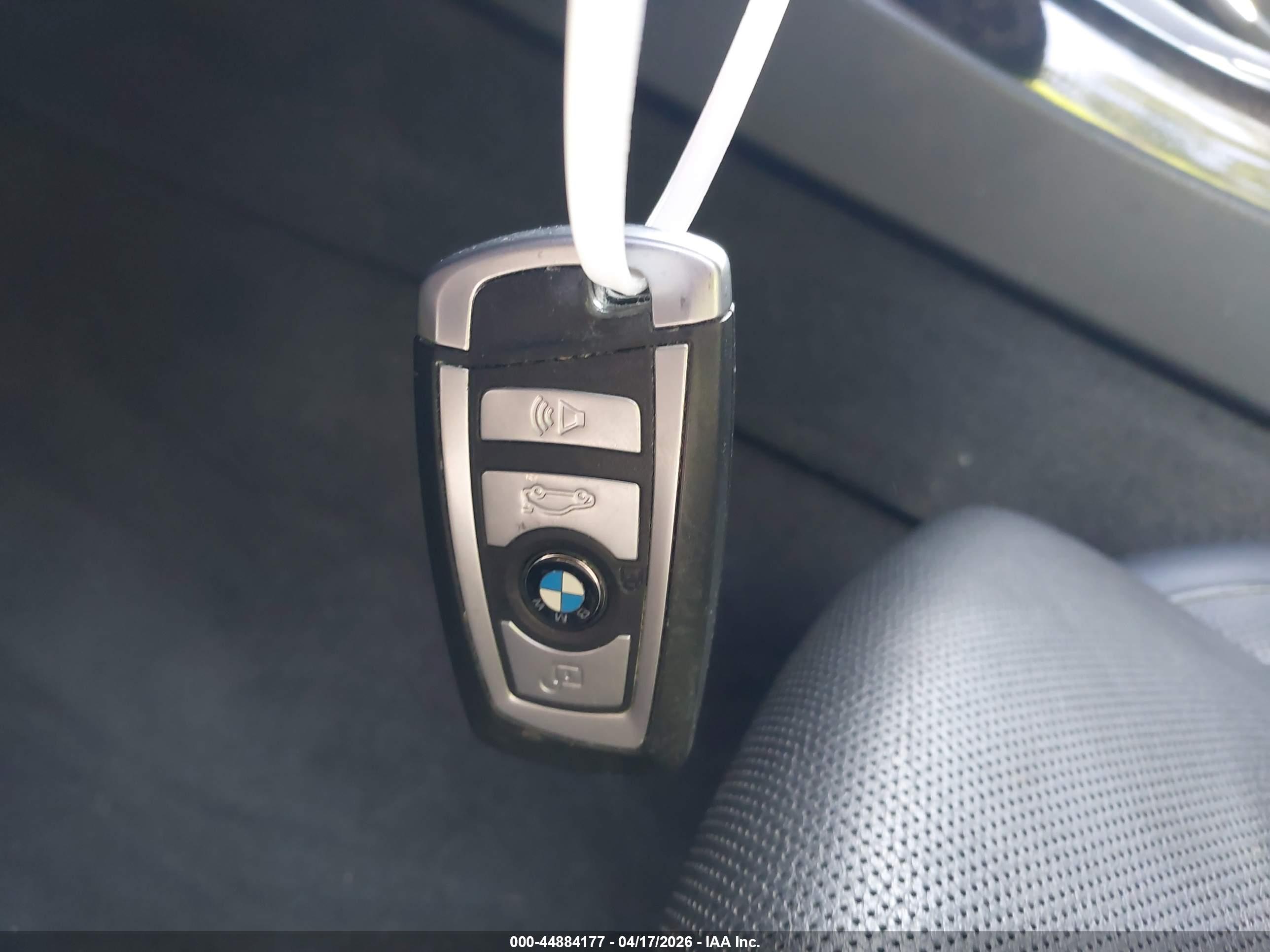 BMW 650I image 11
