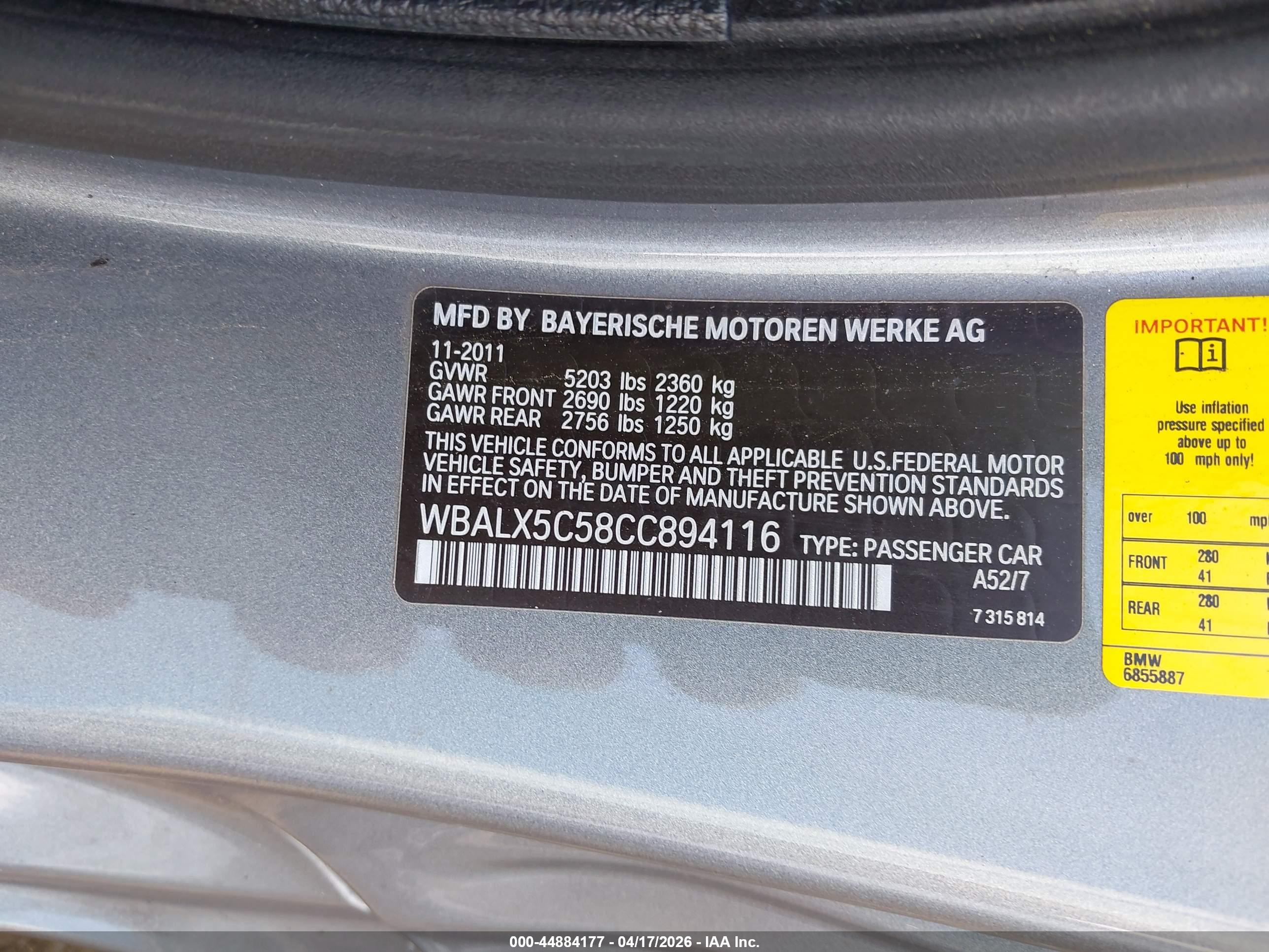 BMW 650I image 9