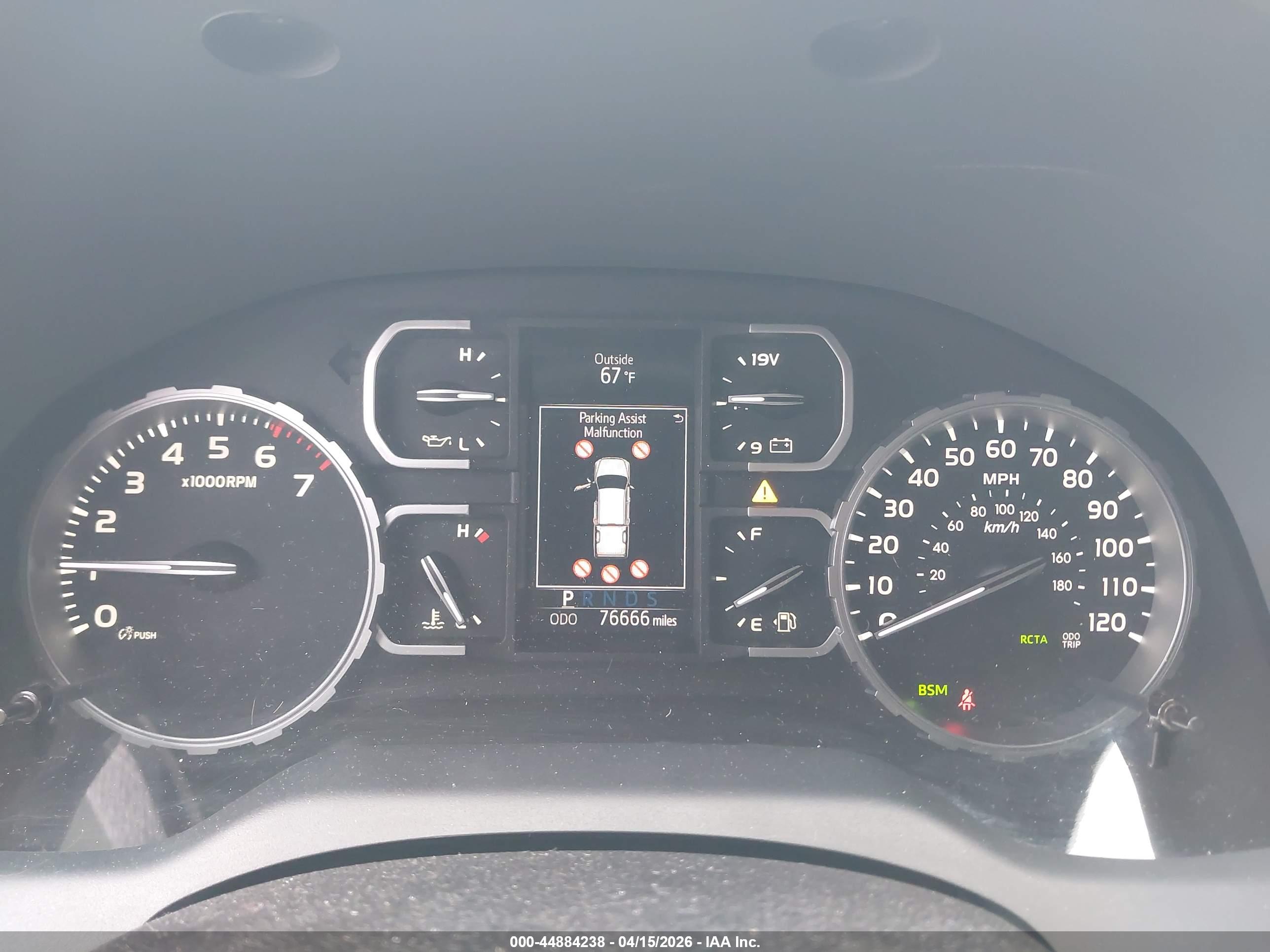 TOYOTA TUNDRA image 7