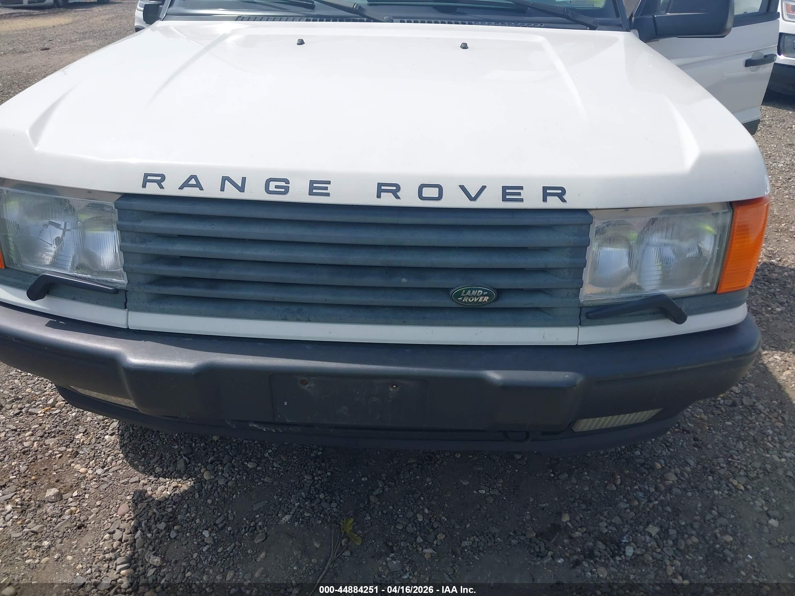 LAND ROVER image 6