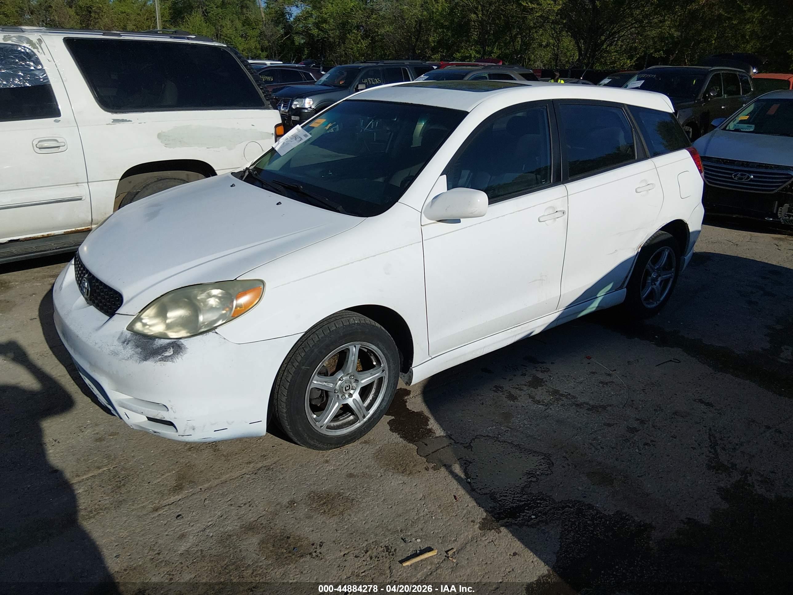 TOYOTA MATRIX image 2