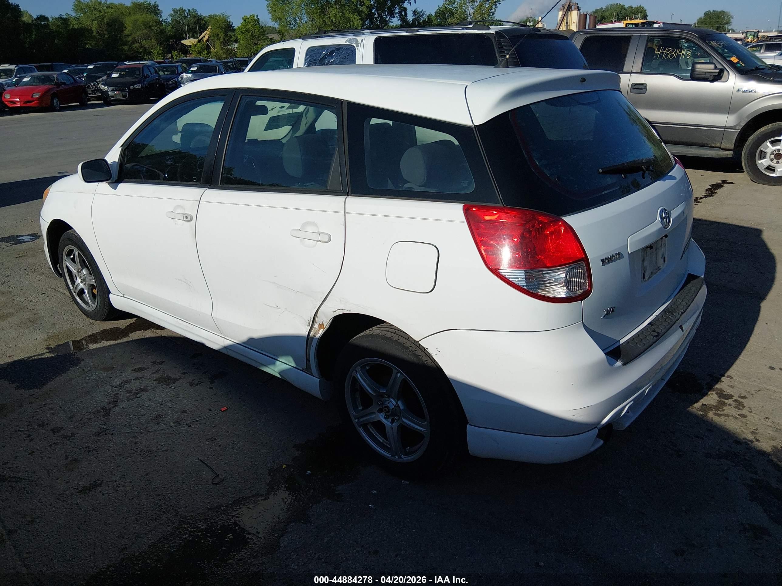 TOYOTA MATRIX image 3