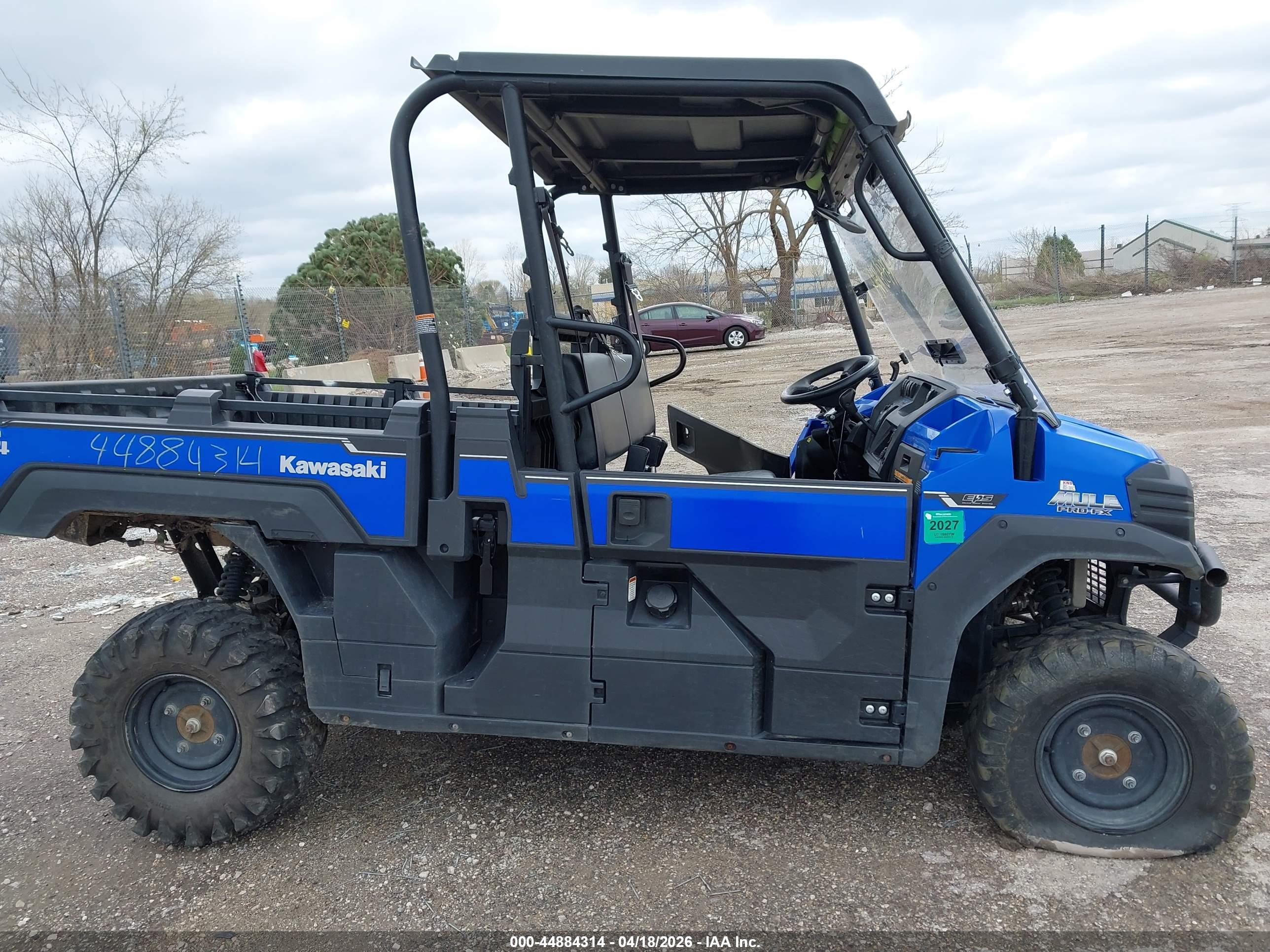 KAWASAKI KAF820 image 8