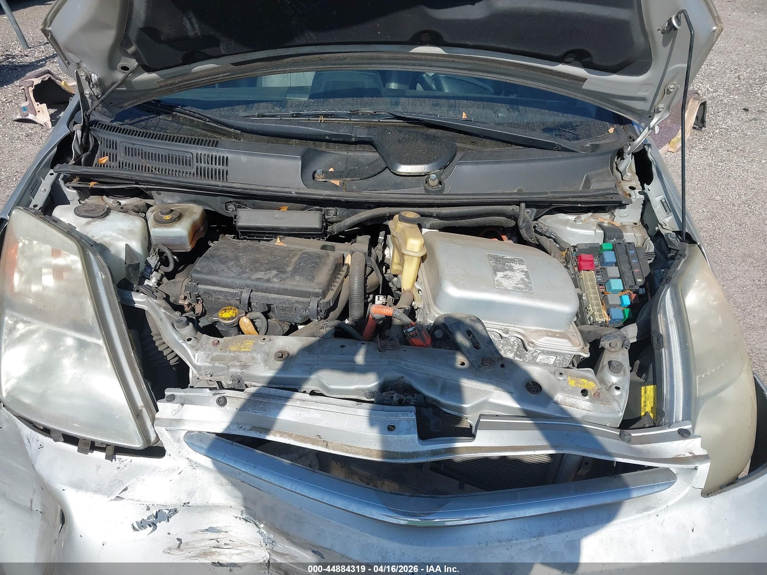TOYOTA PRIUS image 10