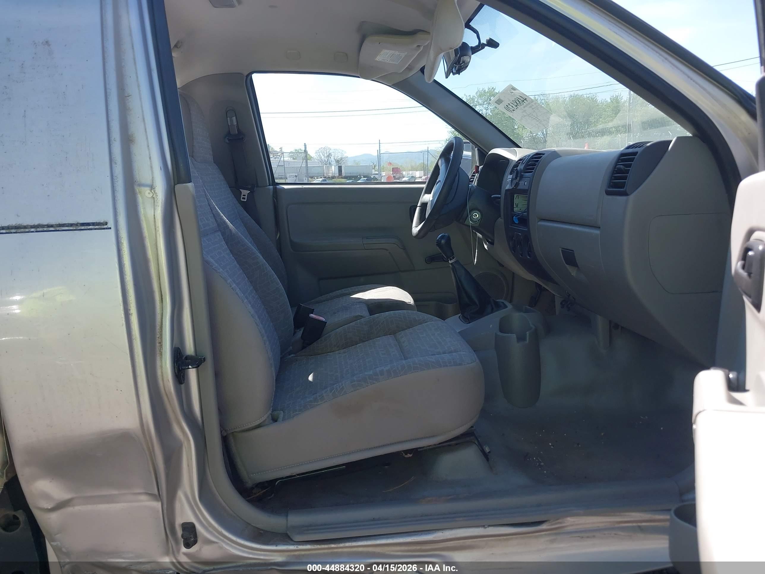 CHEVROLET COLORADO image 5