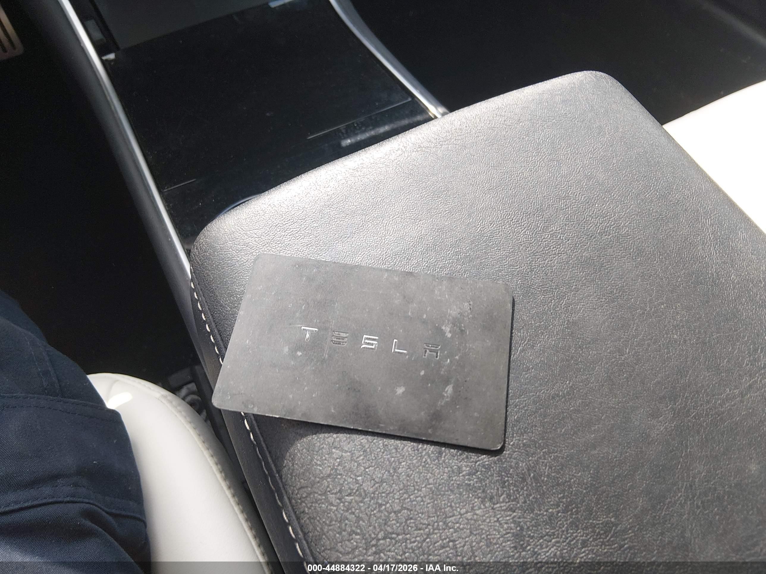 TESLA MODEL image 11