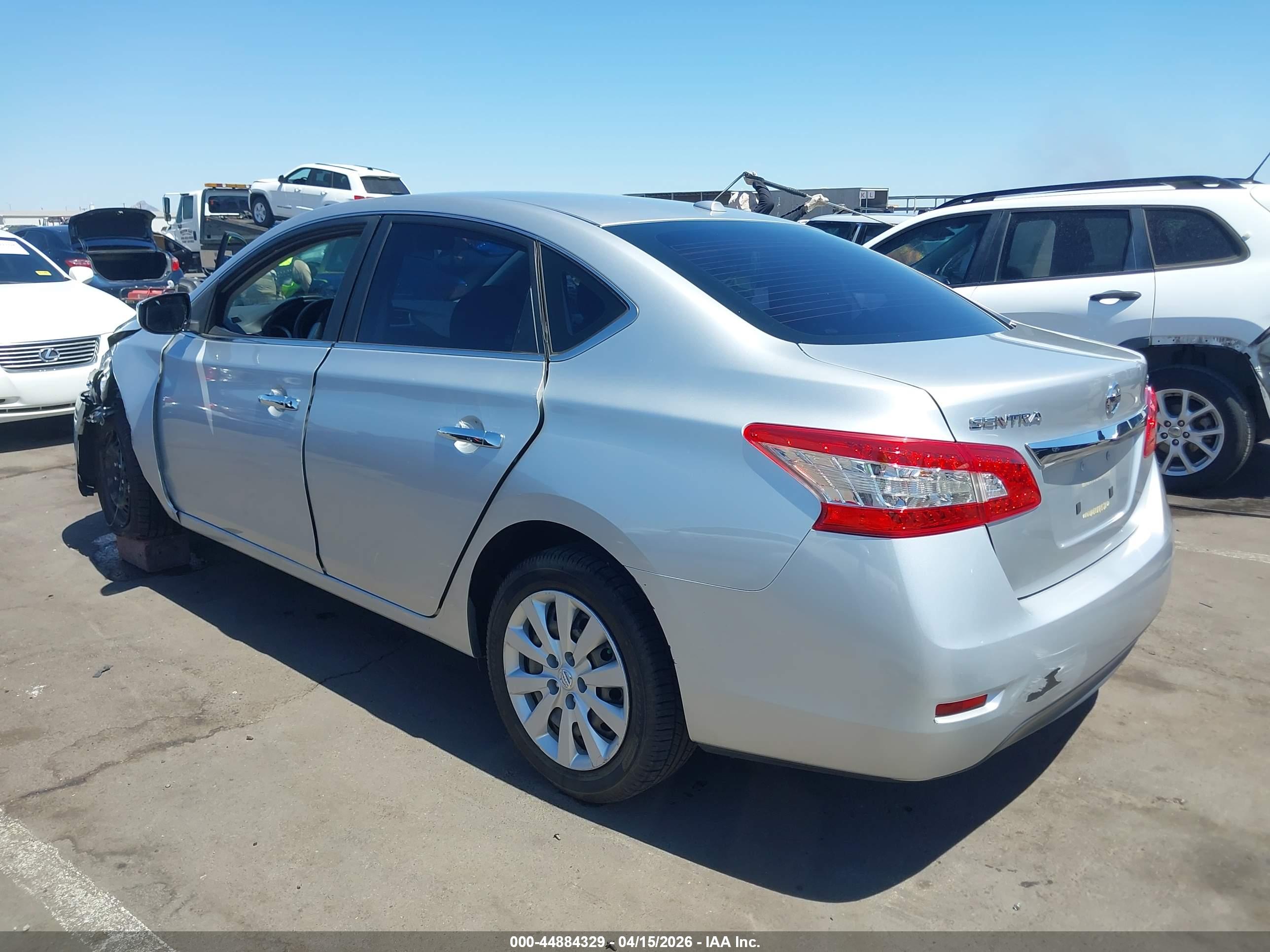 NISSAN SENTRA image 3