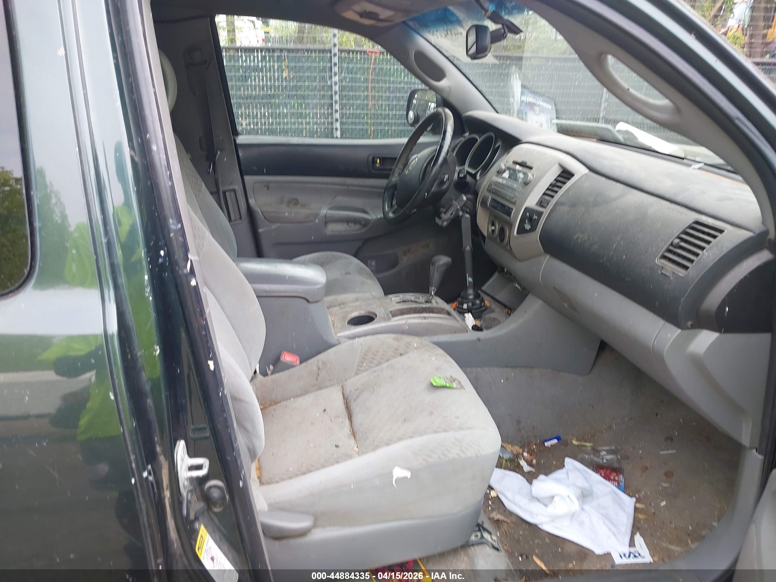 TOYOTA TACOMA image 5