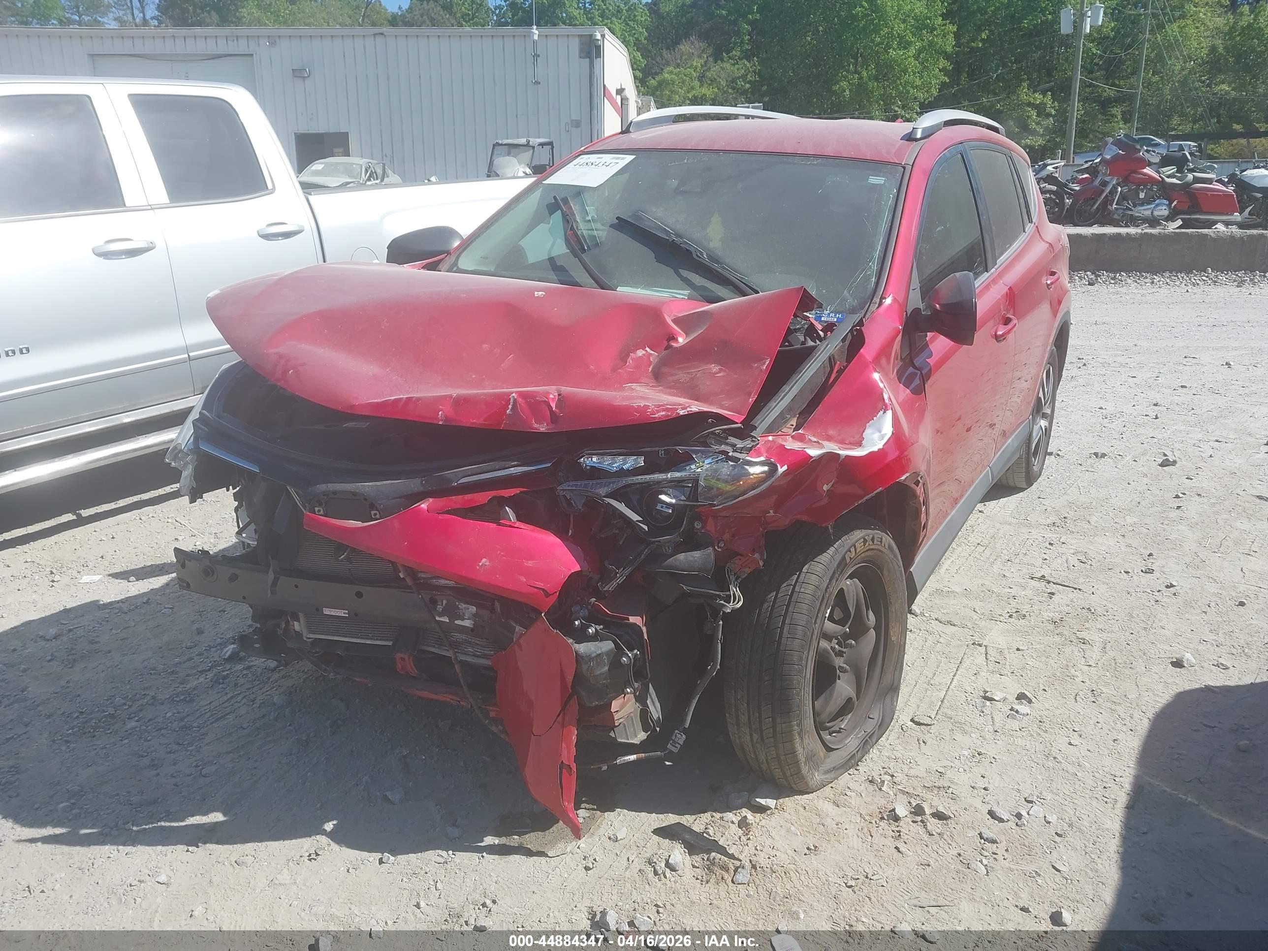 TOYOTA RAV4 image 2