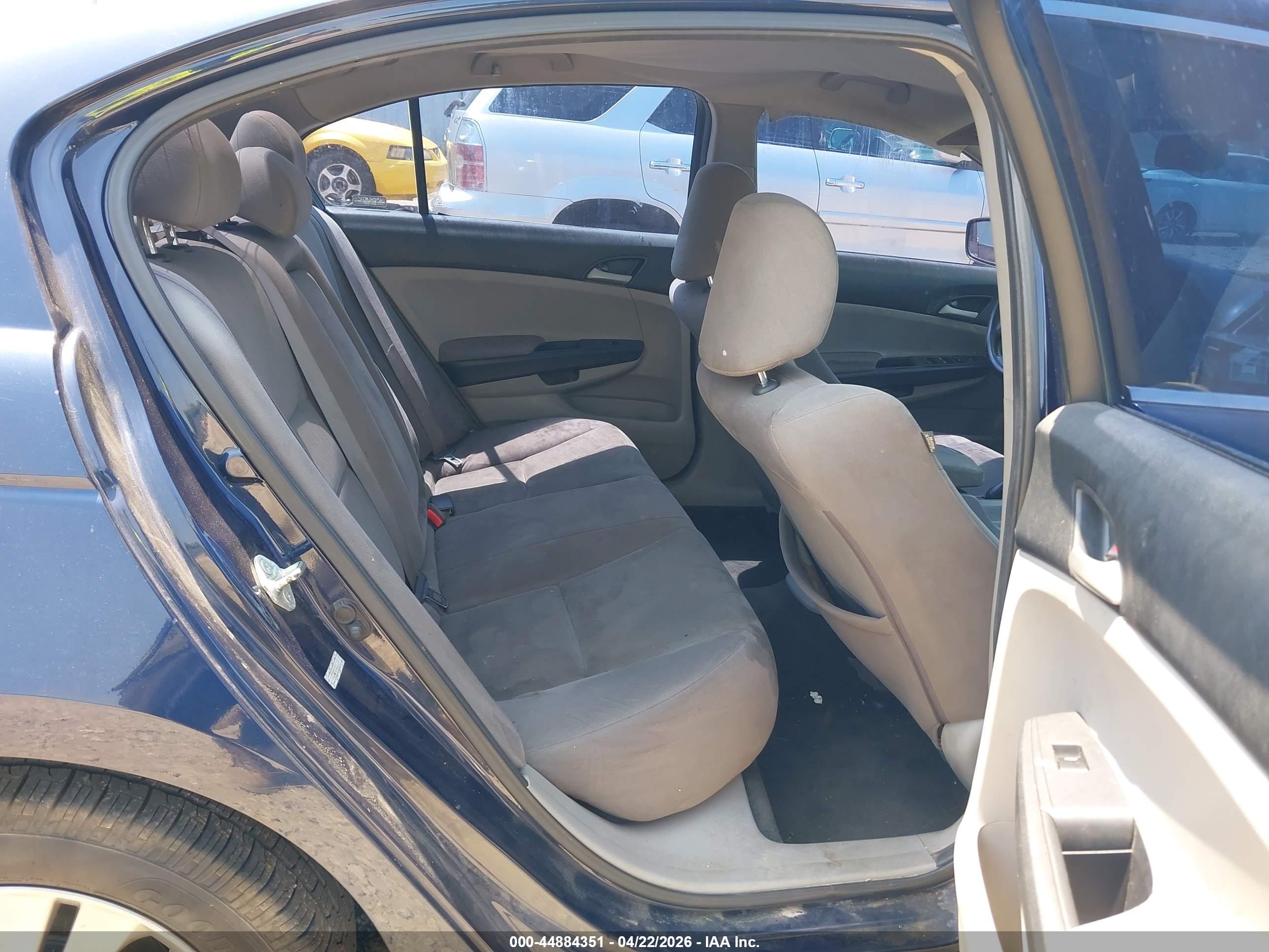 HONDA ACCORD image 8