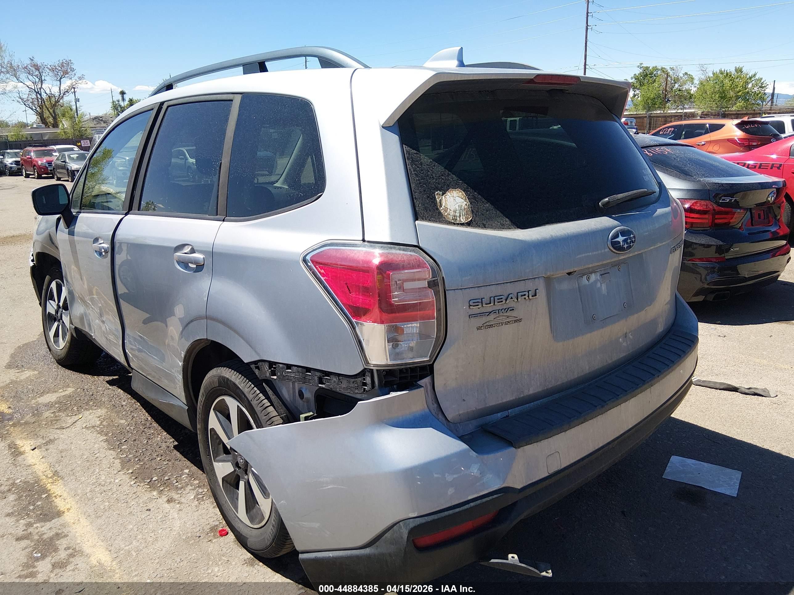 SUBARU FORESTER image 3