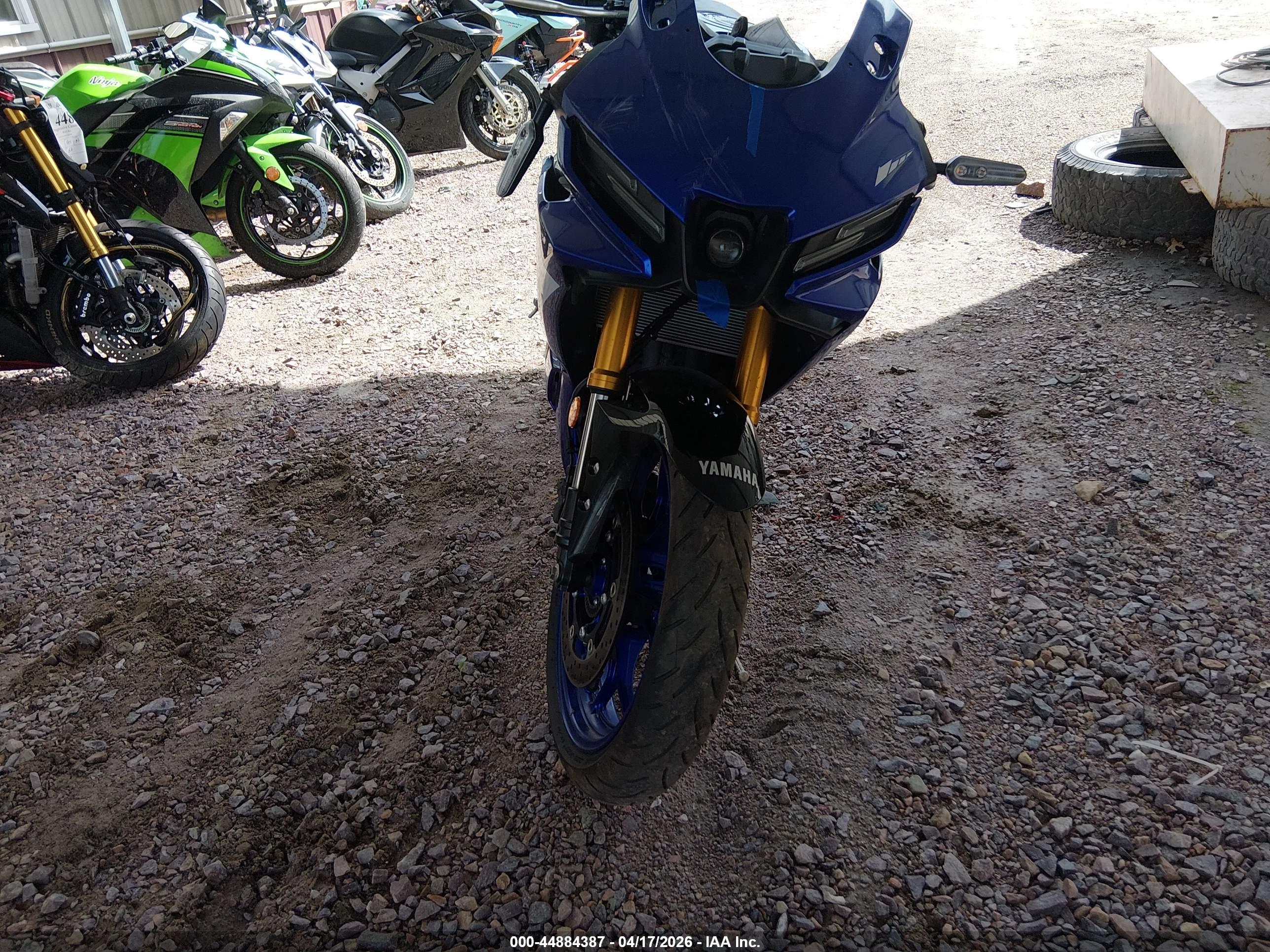 YAMAHA YFZ320 image 5