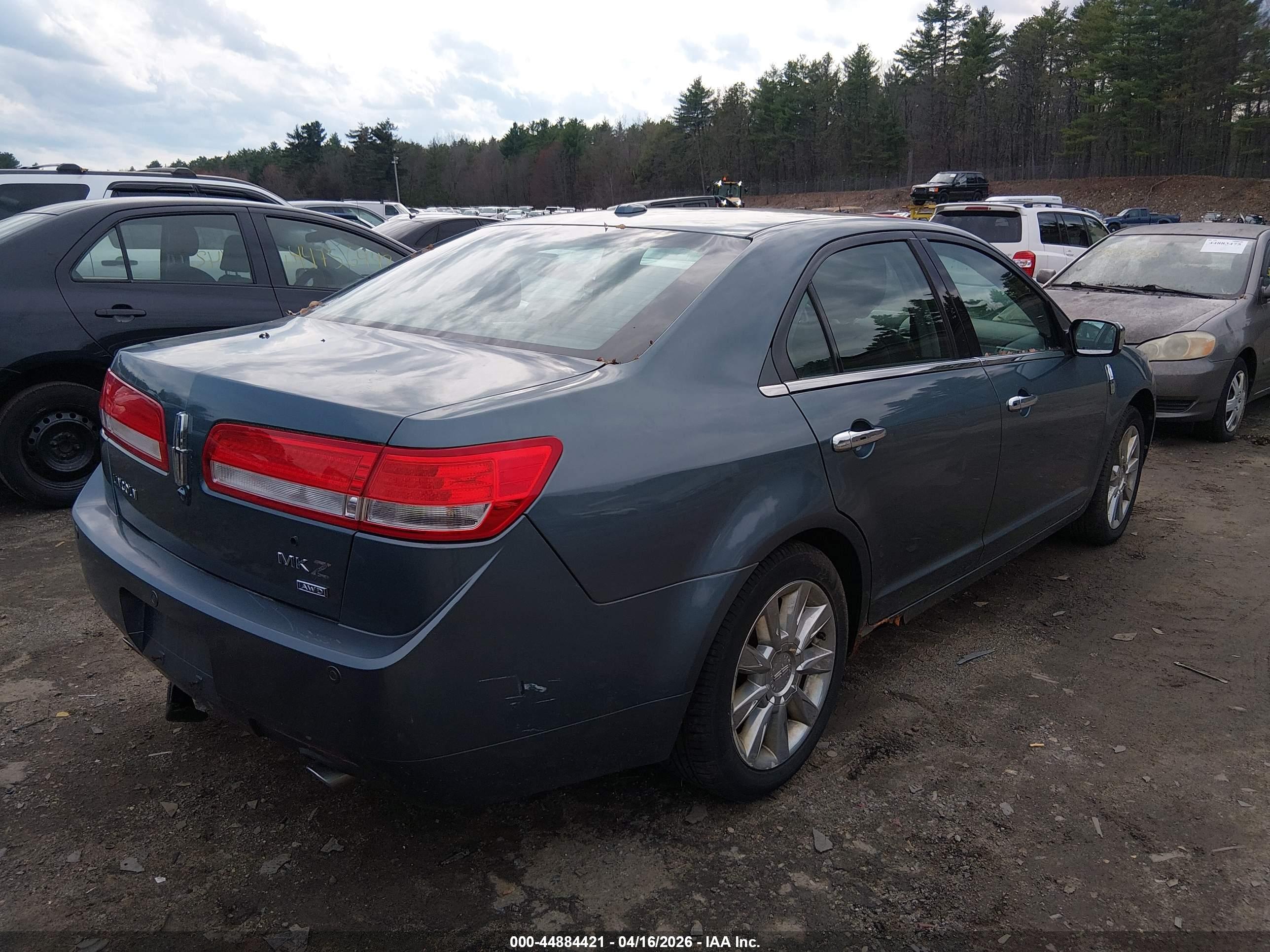 LINCOLN MKZ image 4