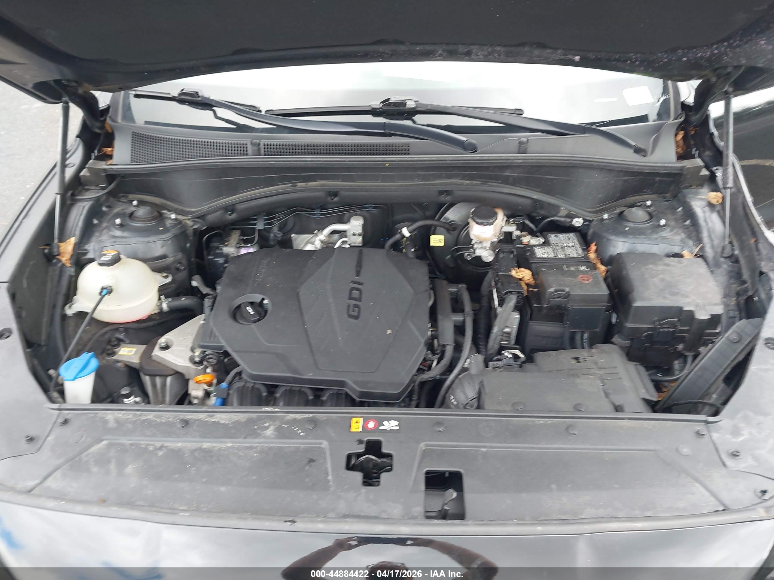 HYUNDAI SANTA image 10