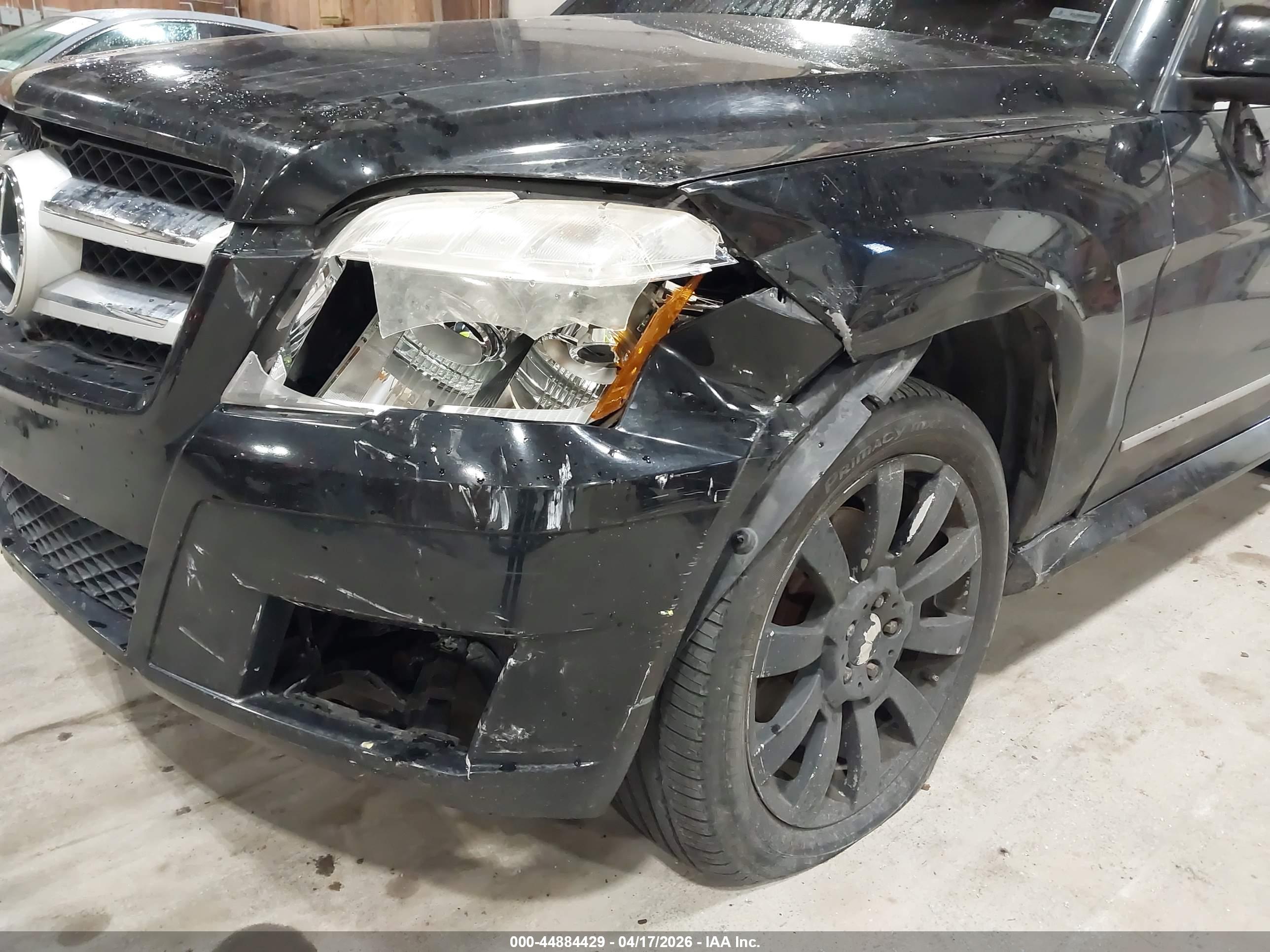 MERCEDES-BENZ GLK image 6