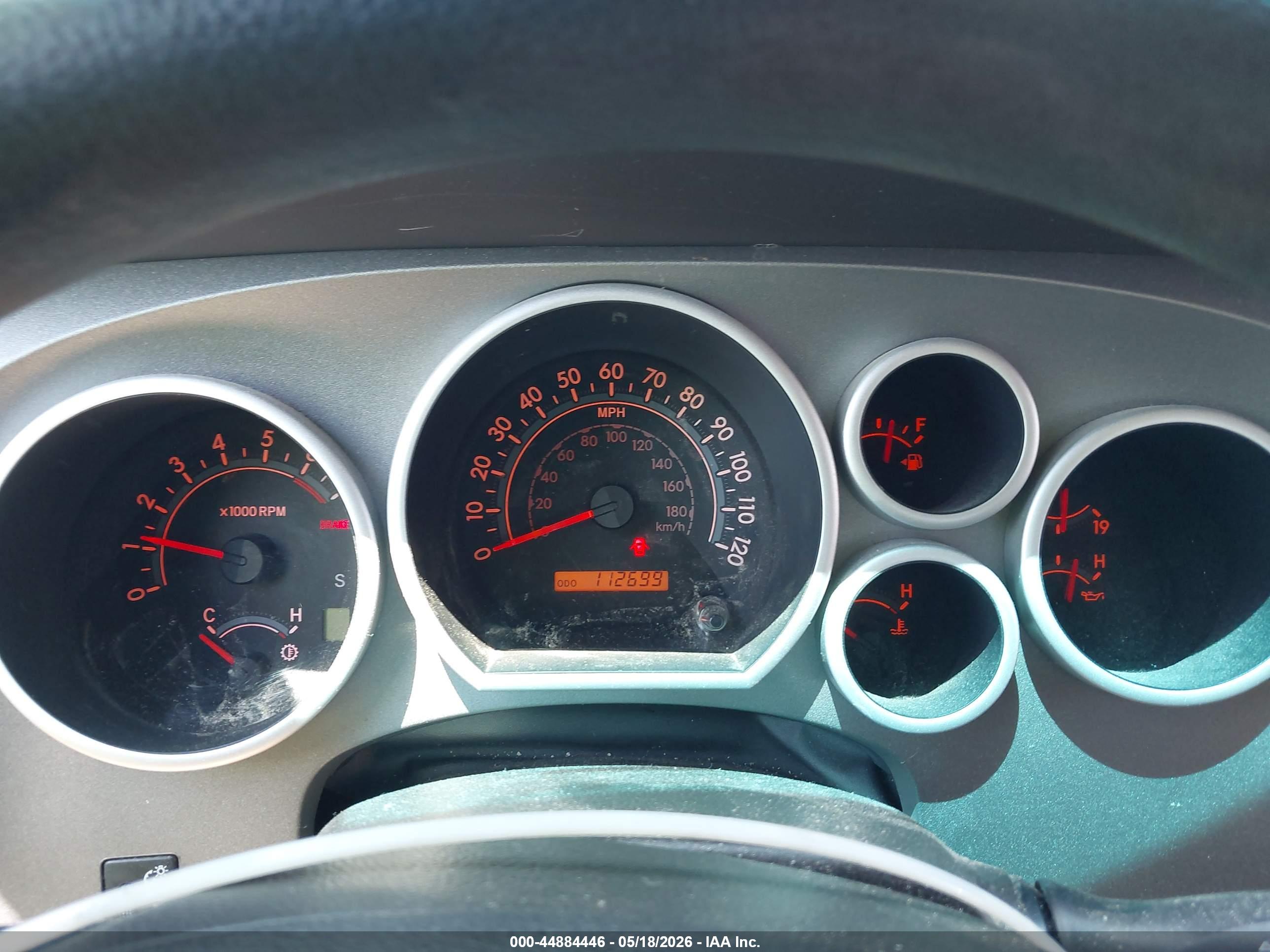 TOYOTA TUNDRA image 7