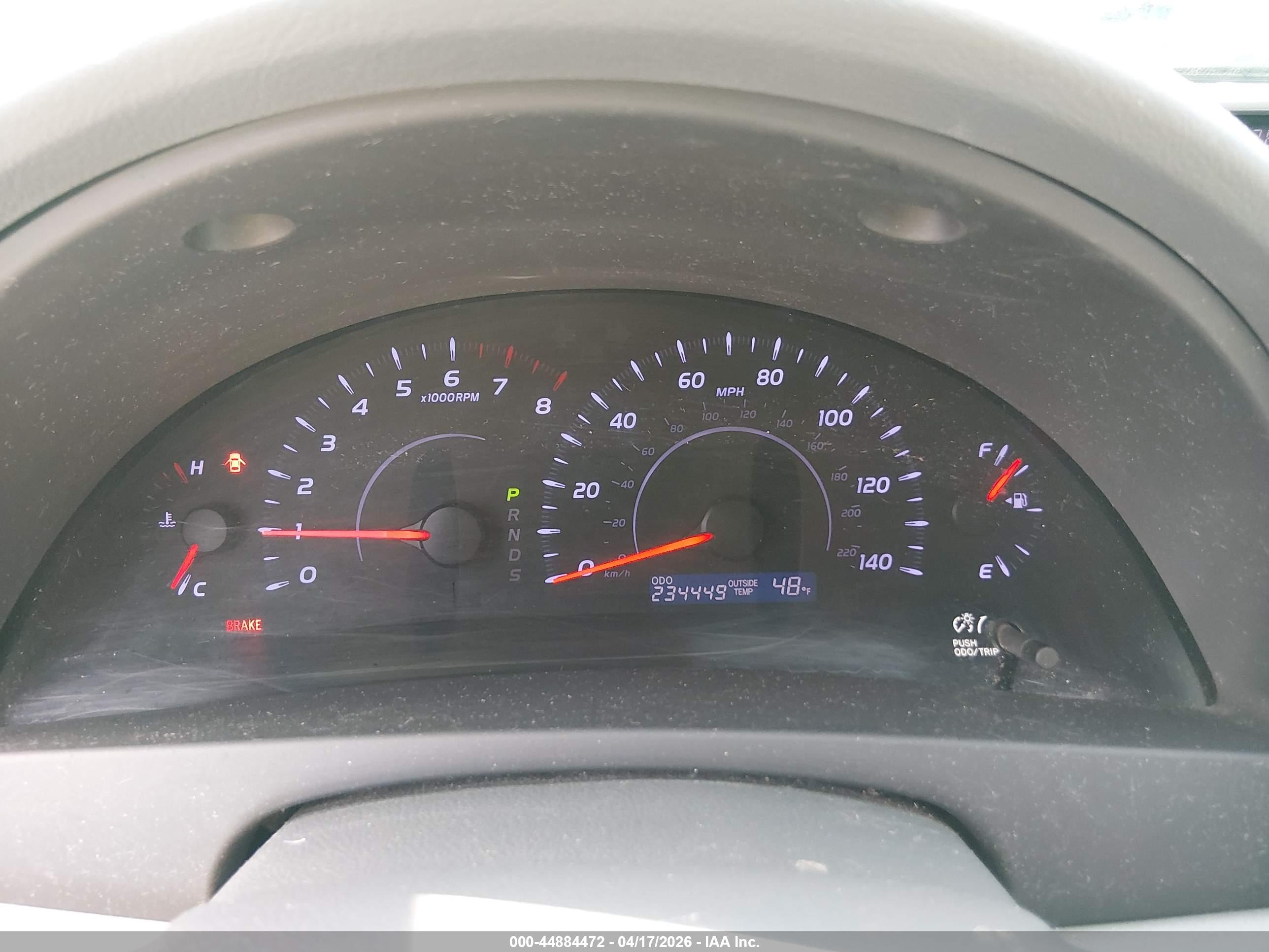 TOYOTA CAMRY image 7