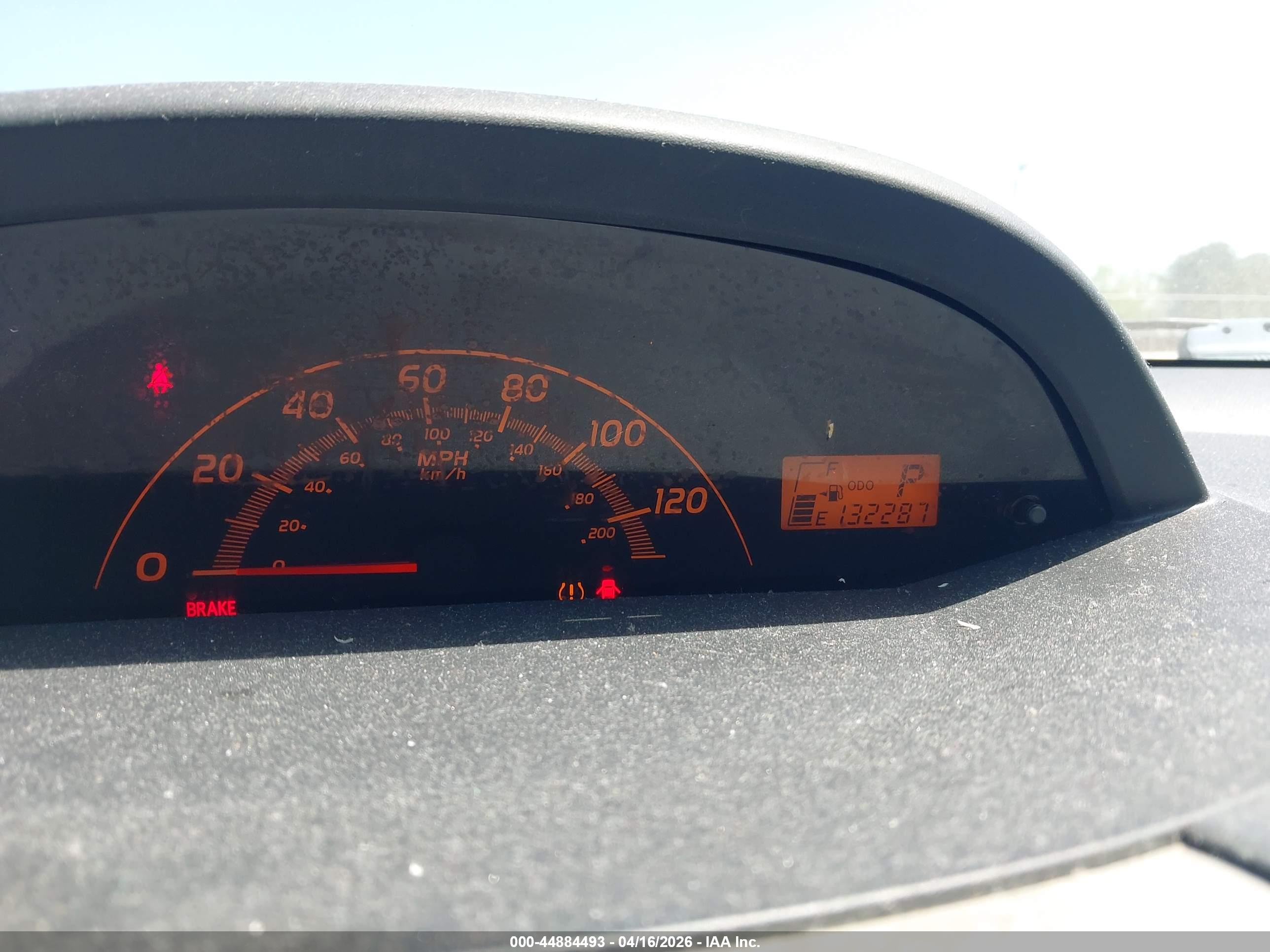TOYOTA YARIS image 7