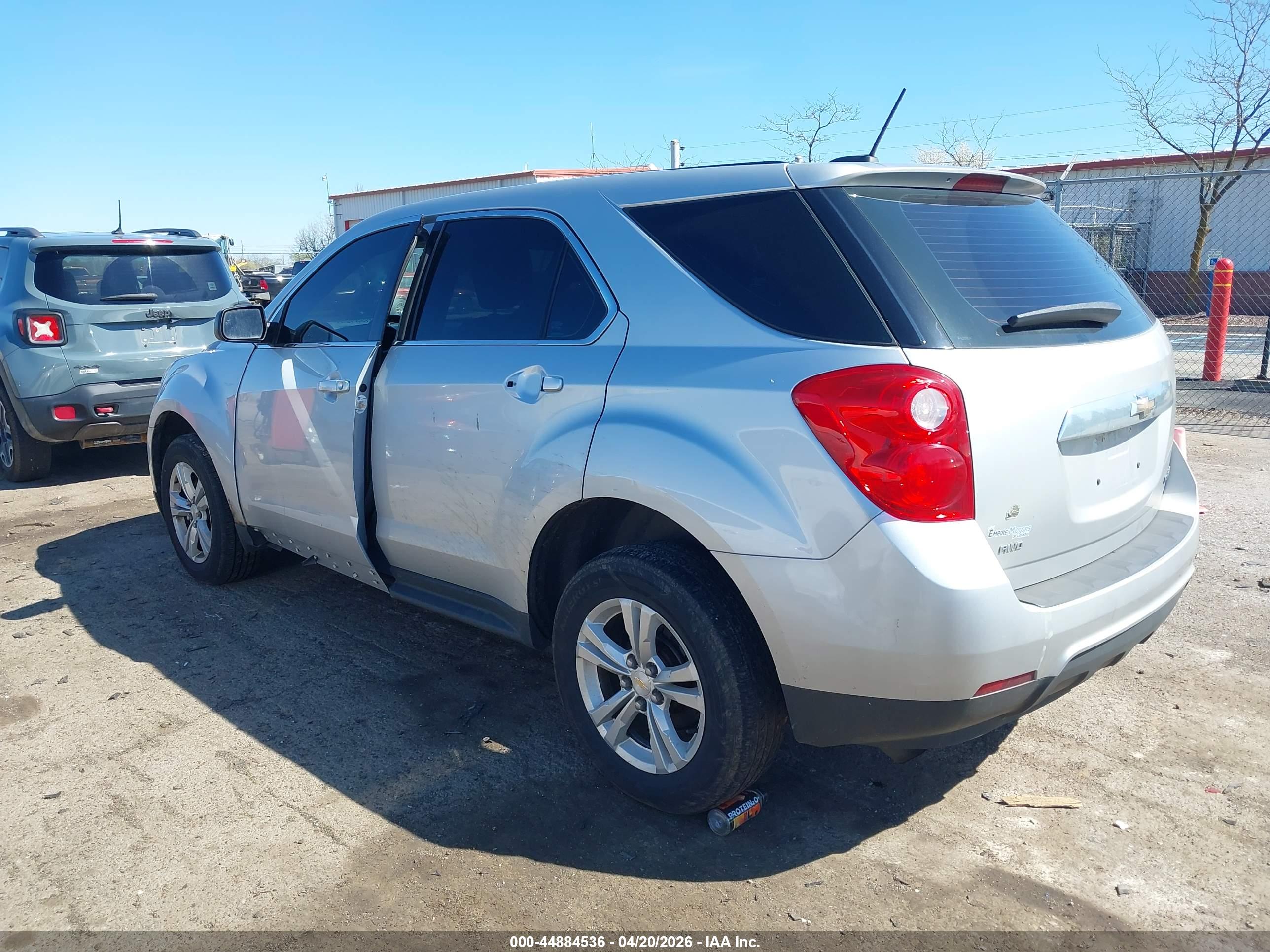 CHEVROLET EQUINOX image 3