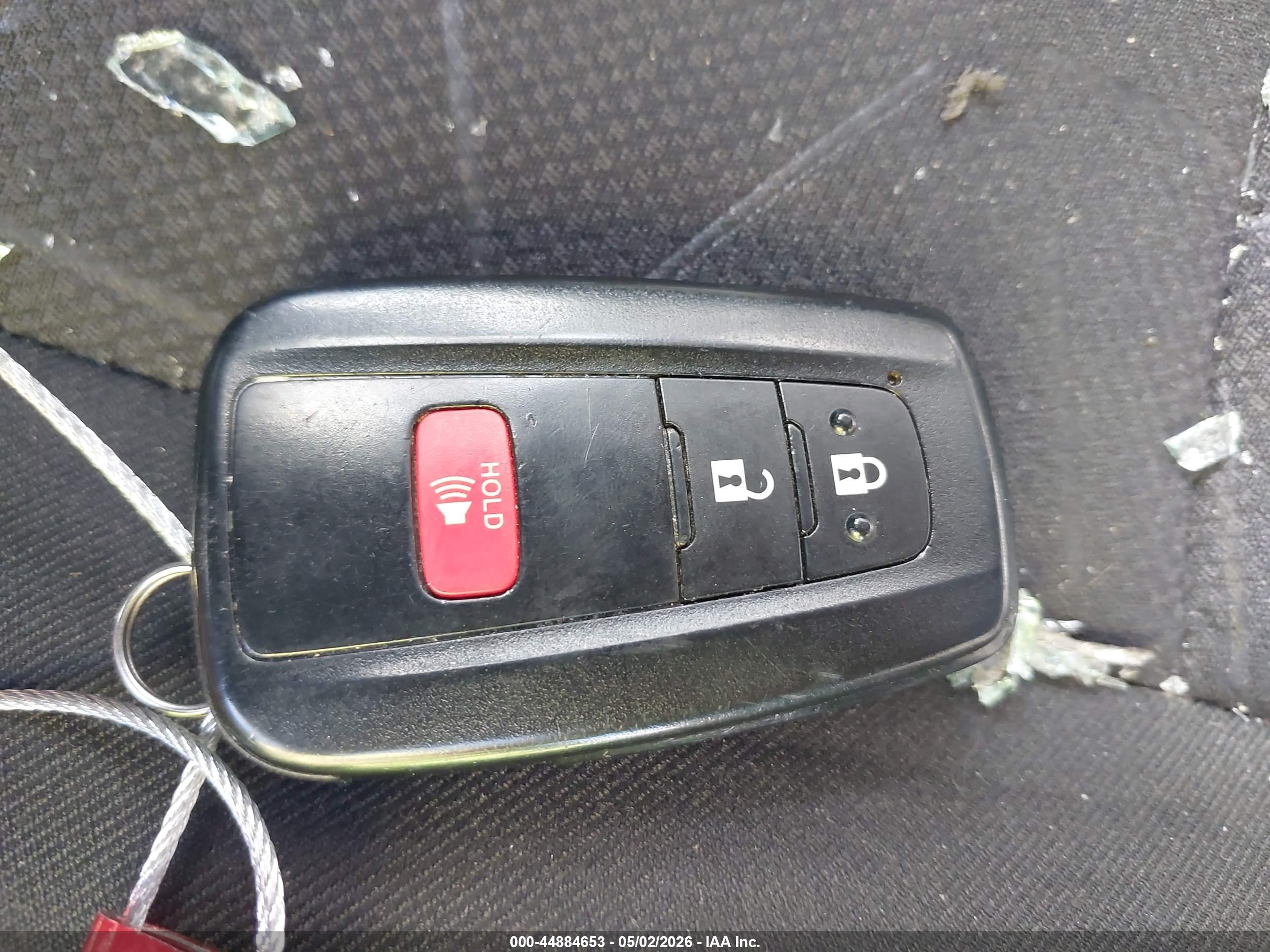TOYOTA RAV4 image 11