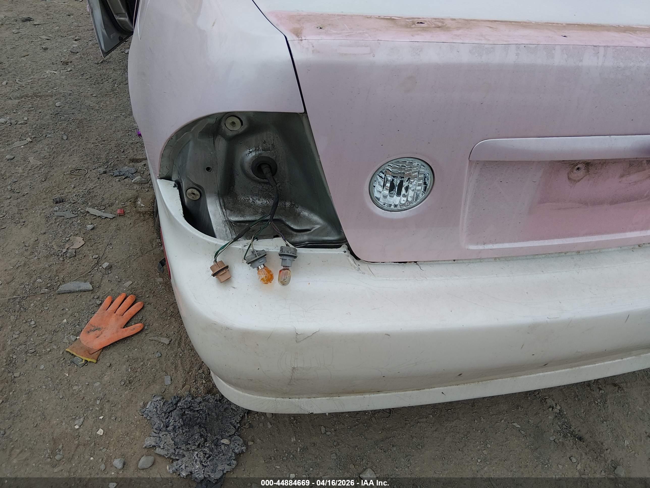 LEXUS IS image 6
