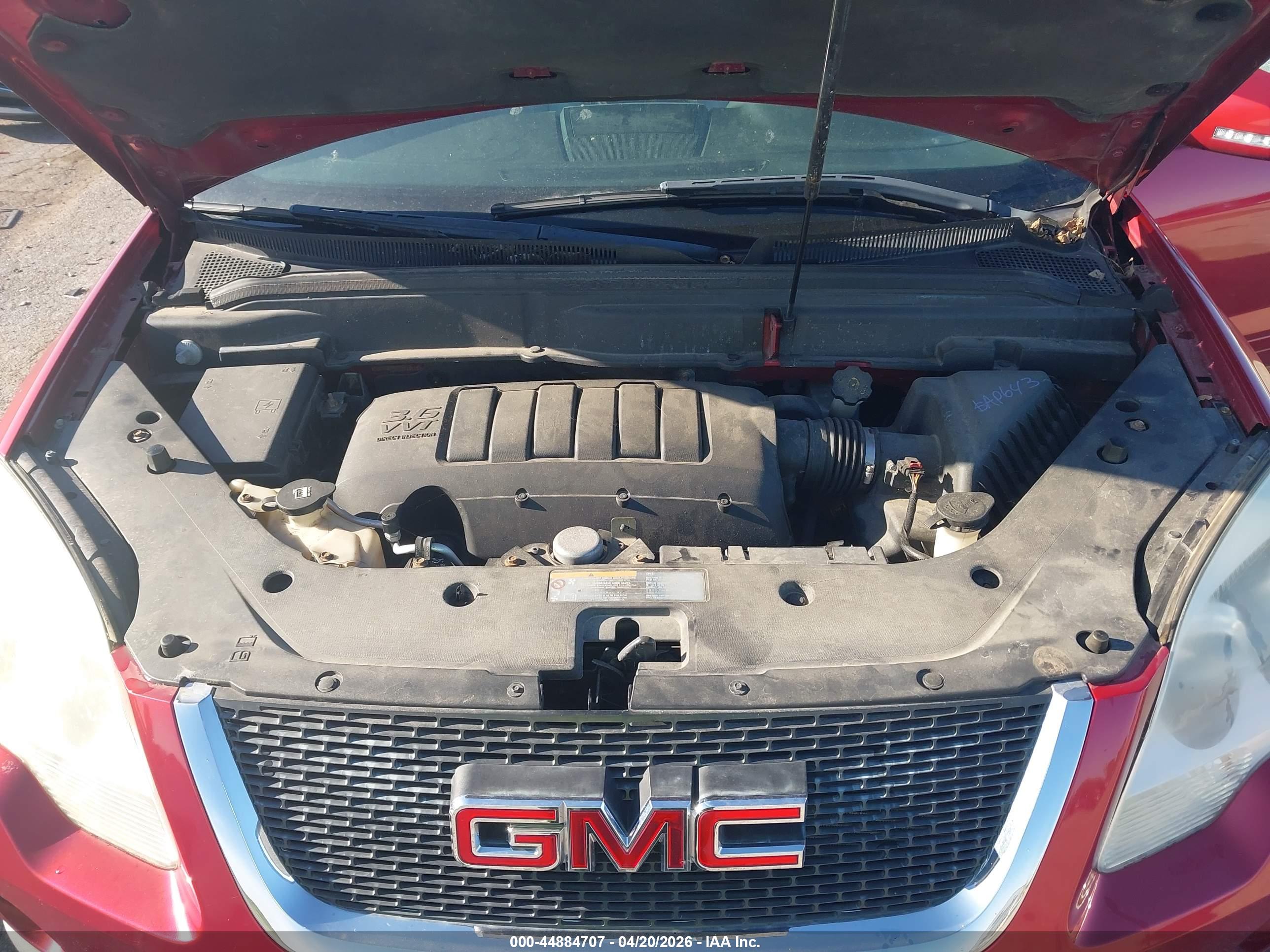 GMC ACADIA image 10