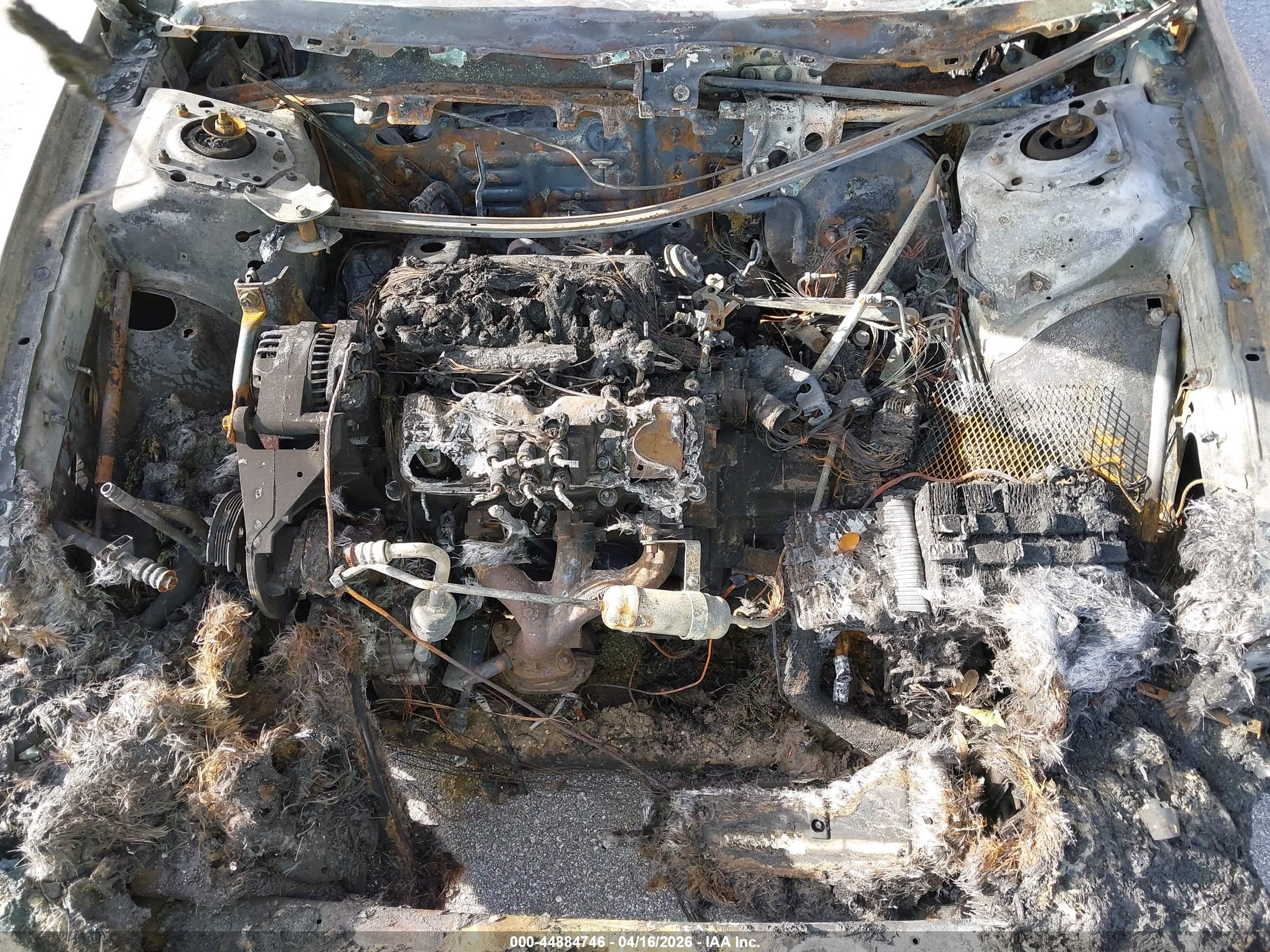 FORD TAURUS image 10