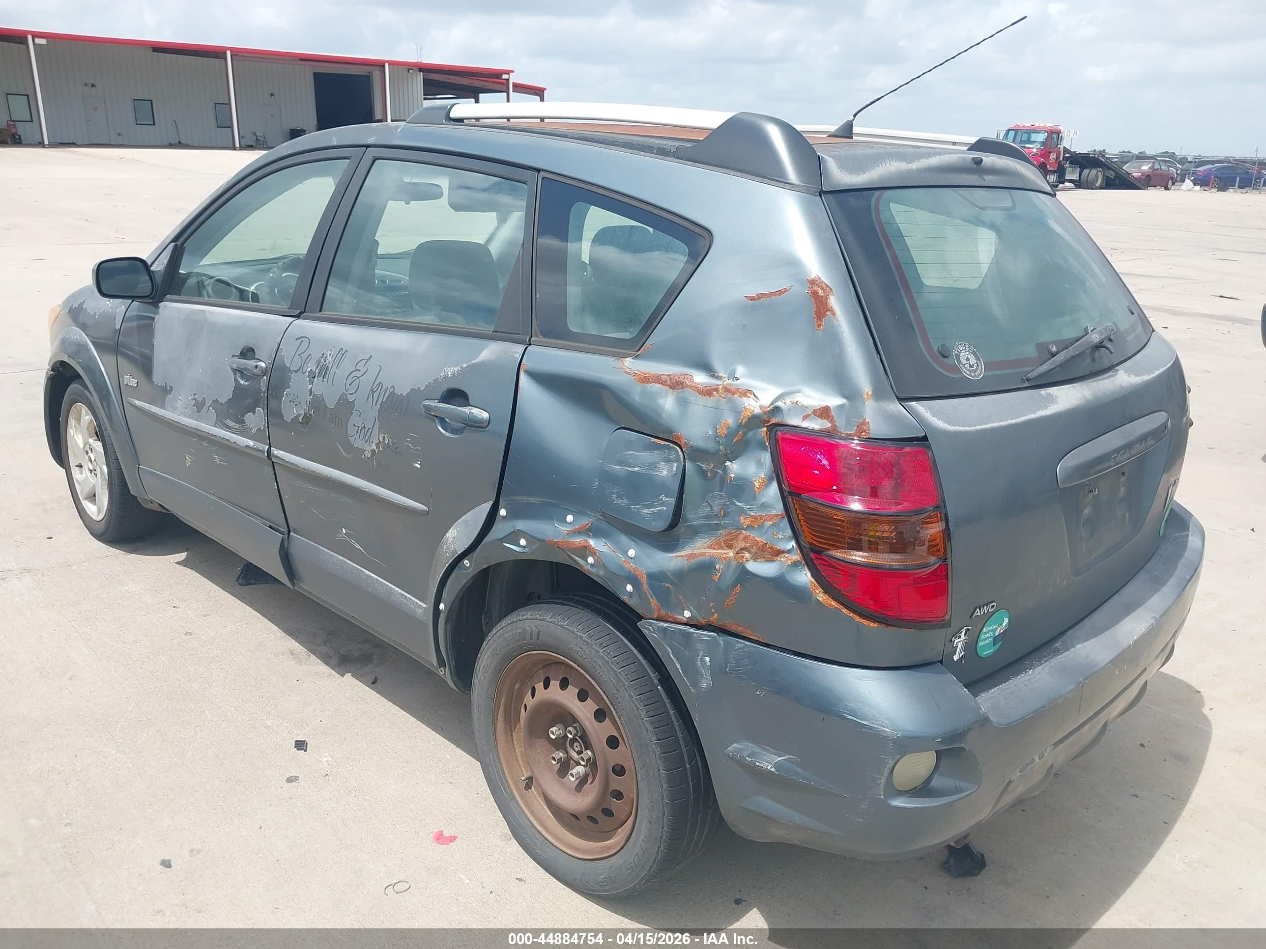 PONTIAC VIBE image 6