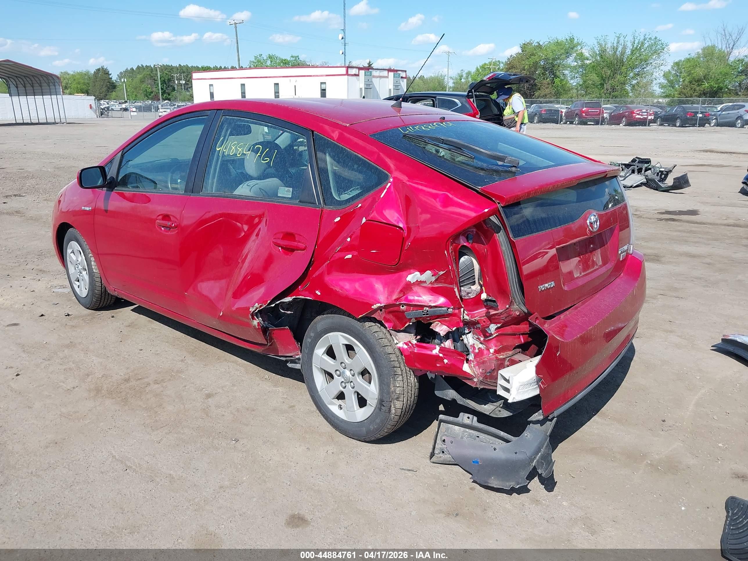 TOYOTA PRIUS image 3