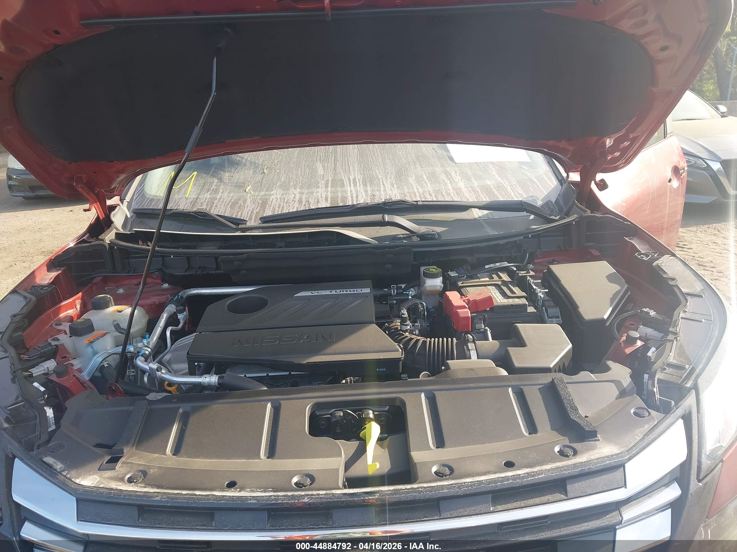 NISSAN ROGUE image 10