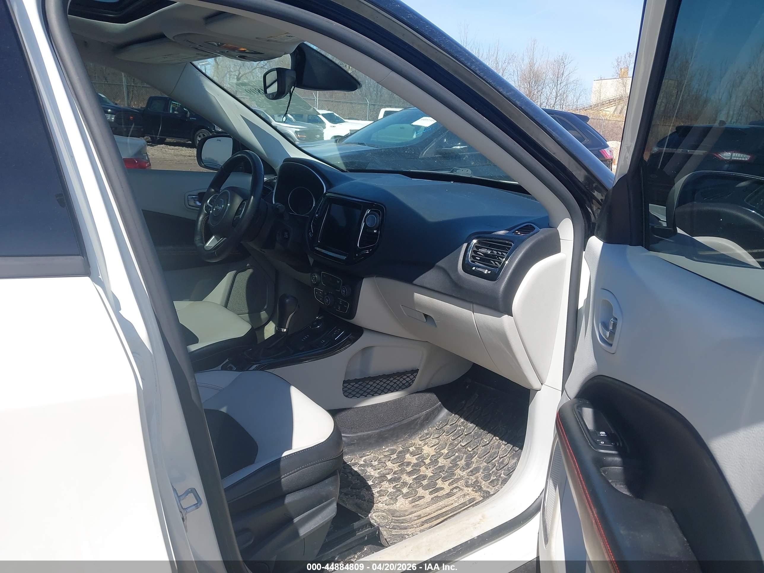 JEEP COMPASS image 5