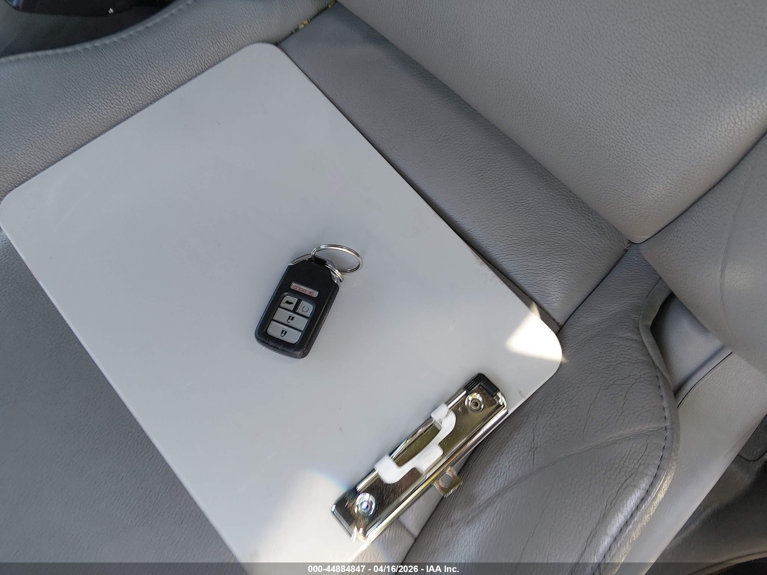 HONDA PILOT image 11