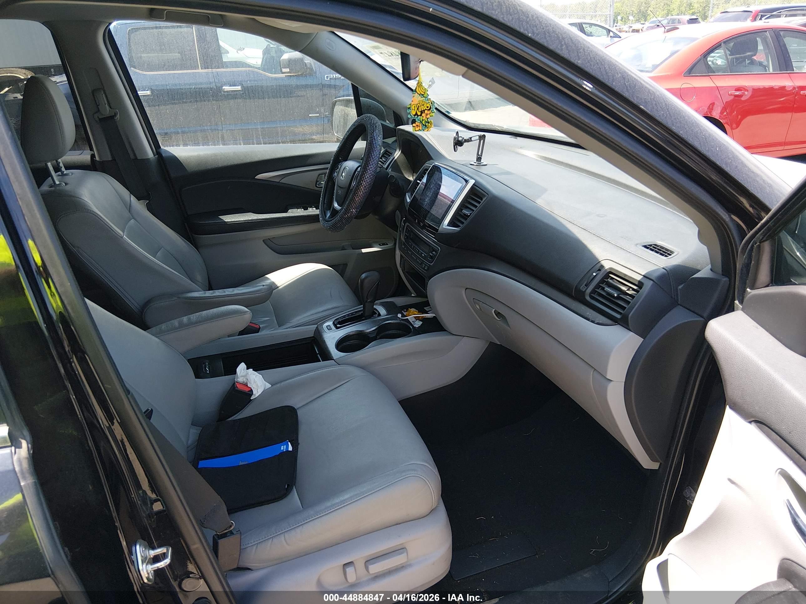 HONDA PILOT image 5