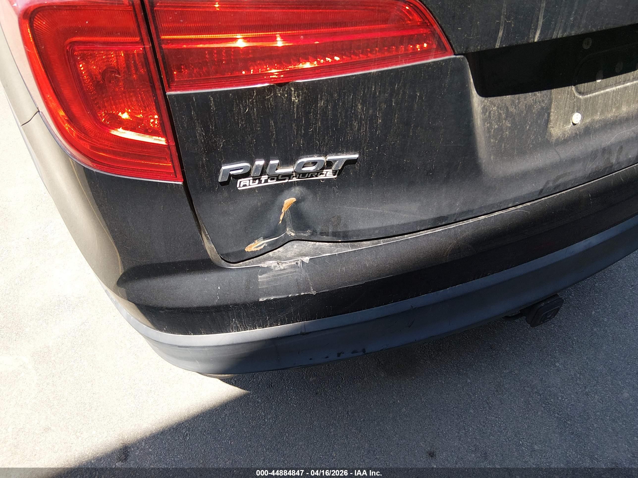 HONDA PILOT image 6