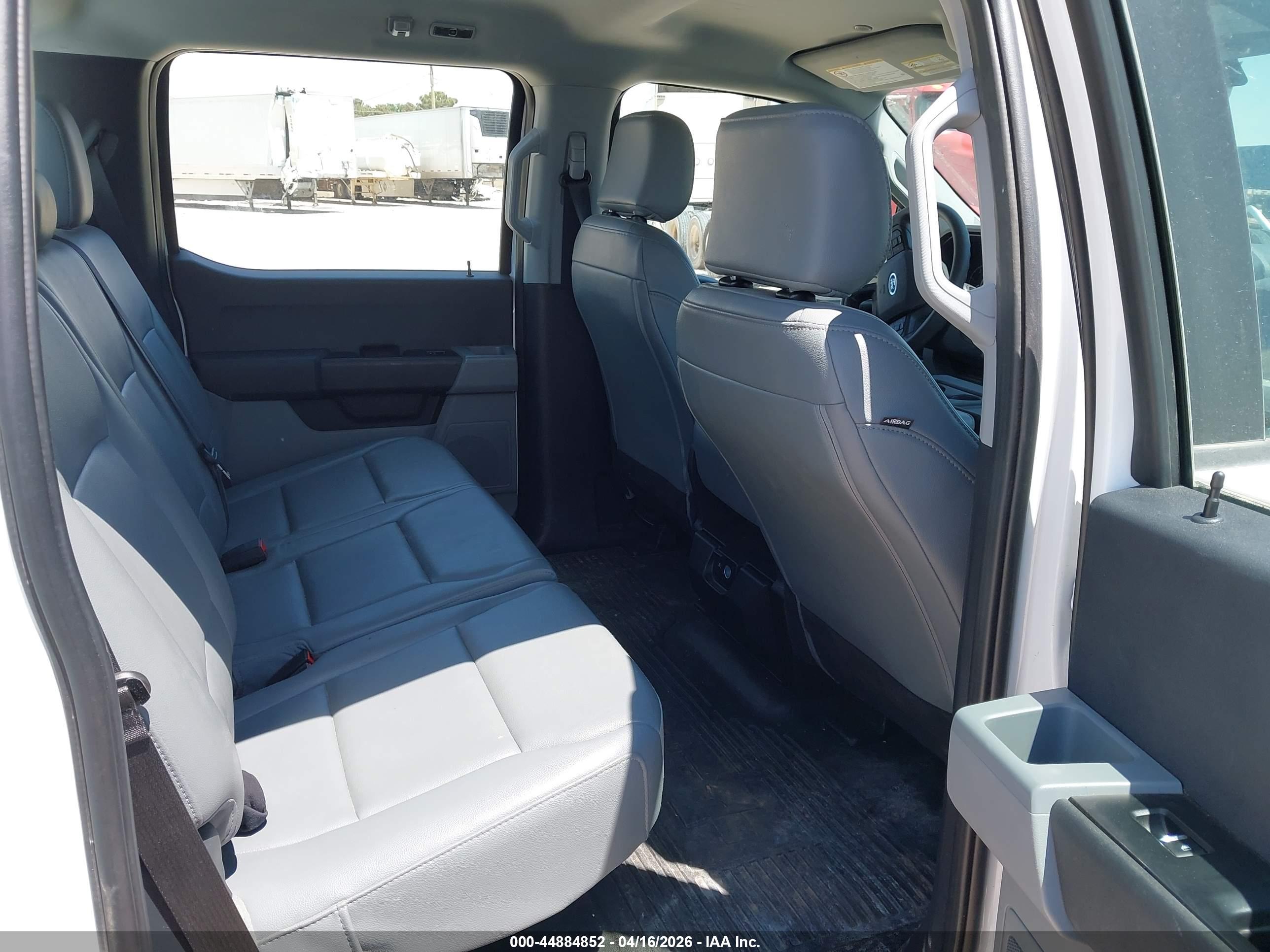 FORD F-250 image 8