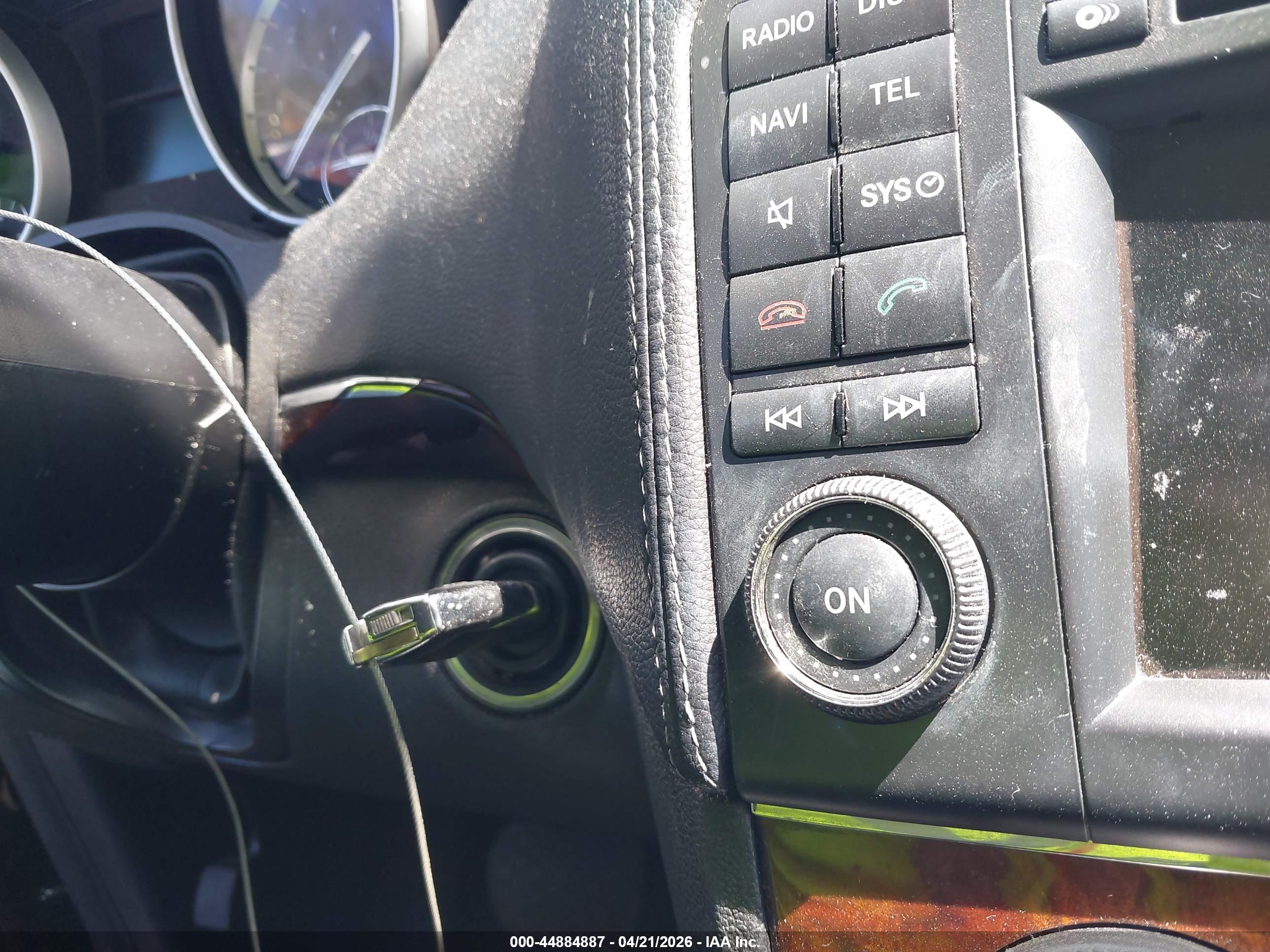 MERCEDES-BENZ GL image 11