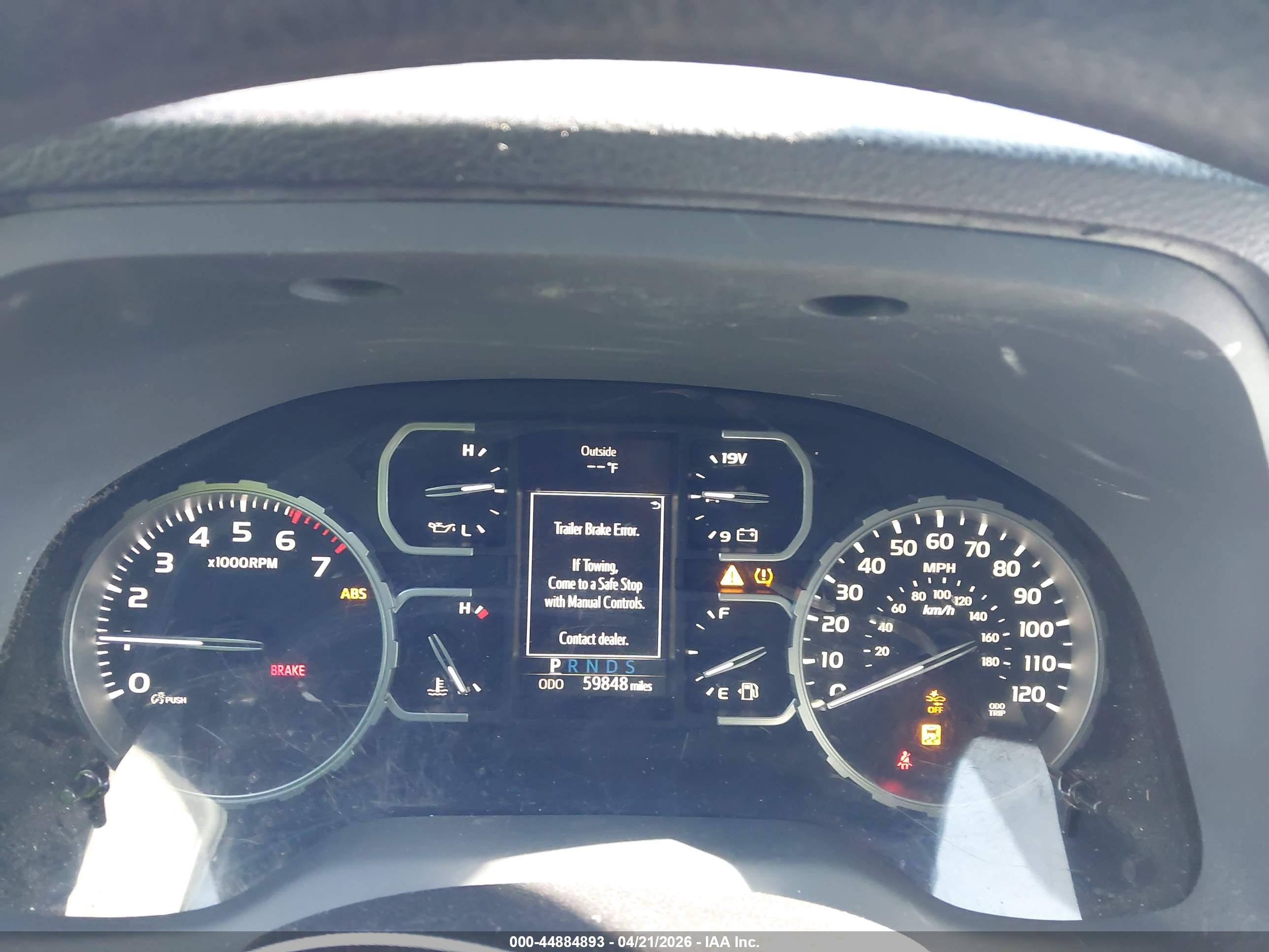 TOYOTA TUNDRA image 7