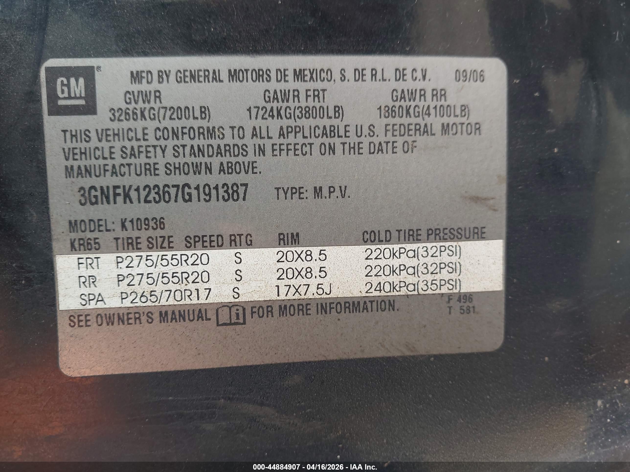 CHEVROLET AVALANCHE image 9