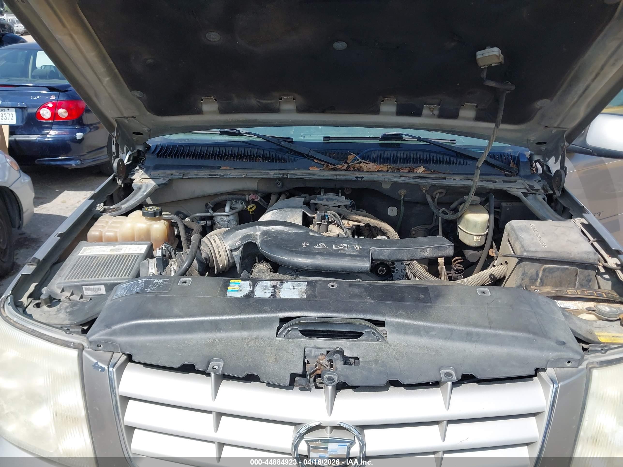 CADILLAC ESCALADE image 10