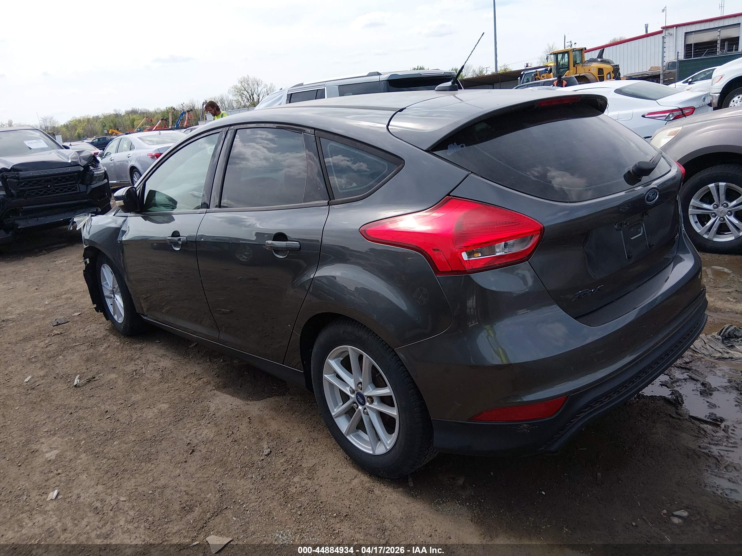 FORD FOCUS image 3