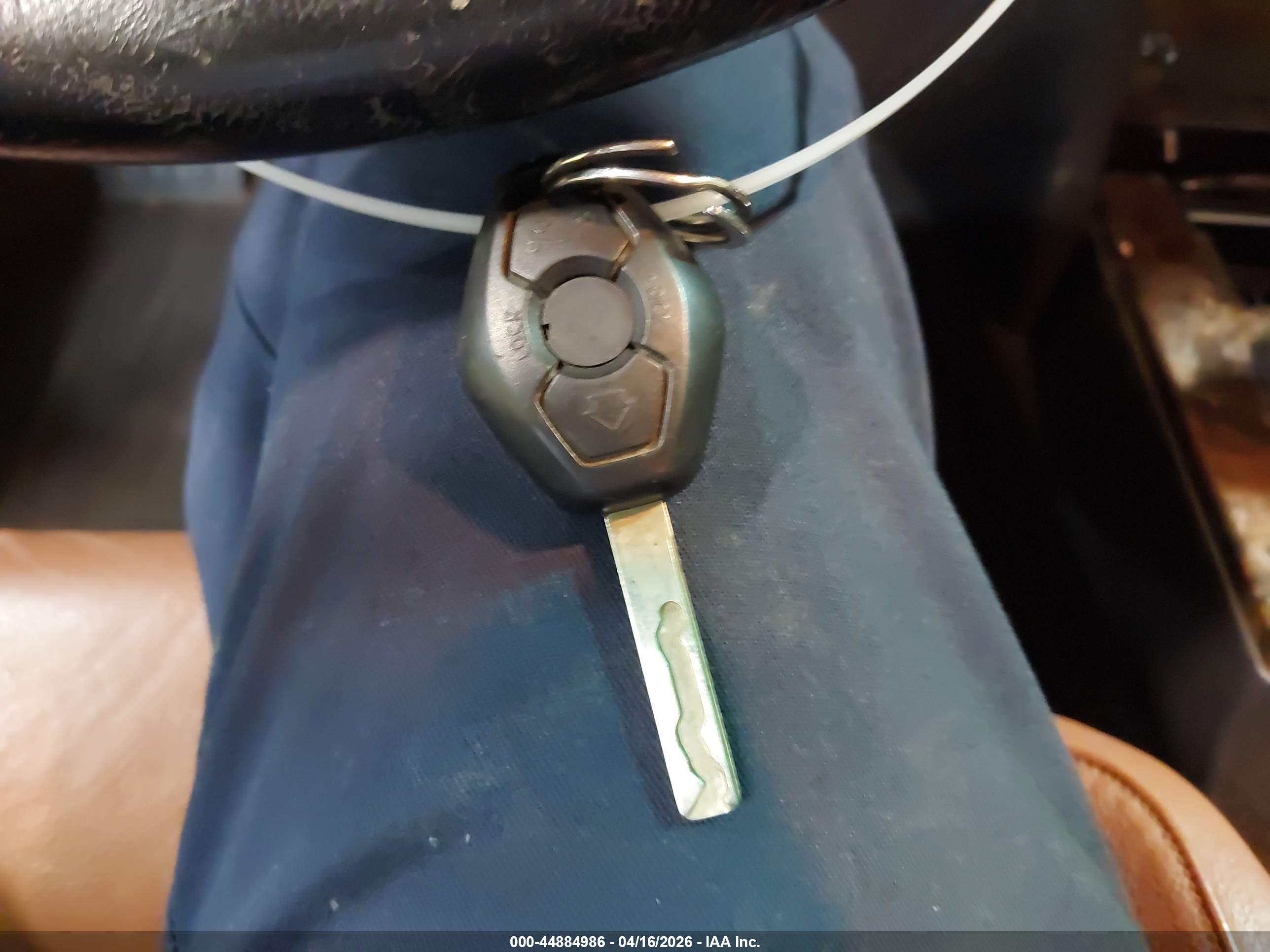 BMW 545I image 11