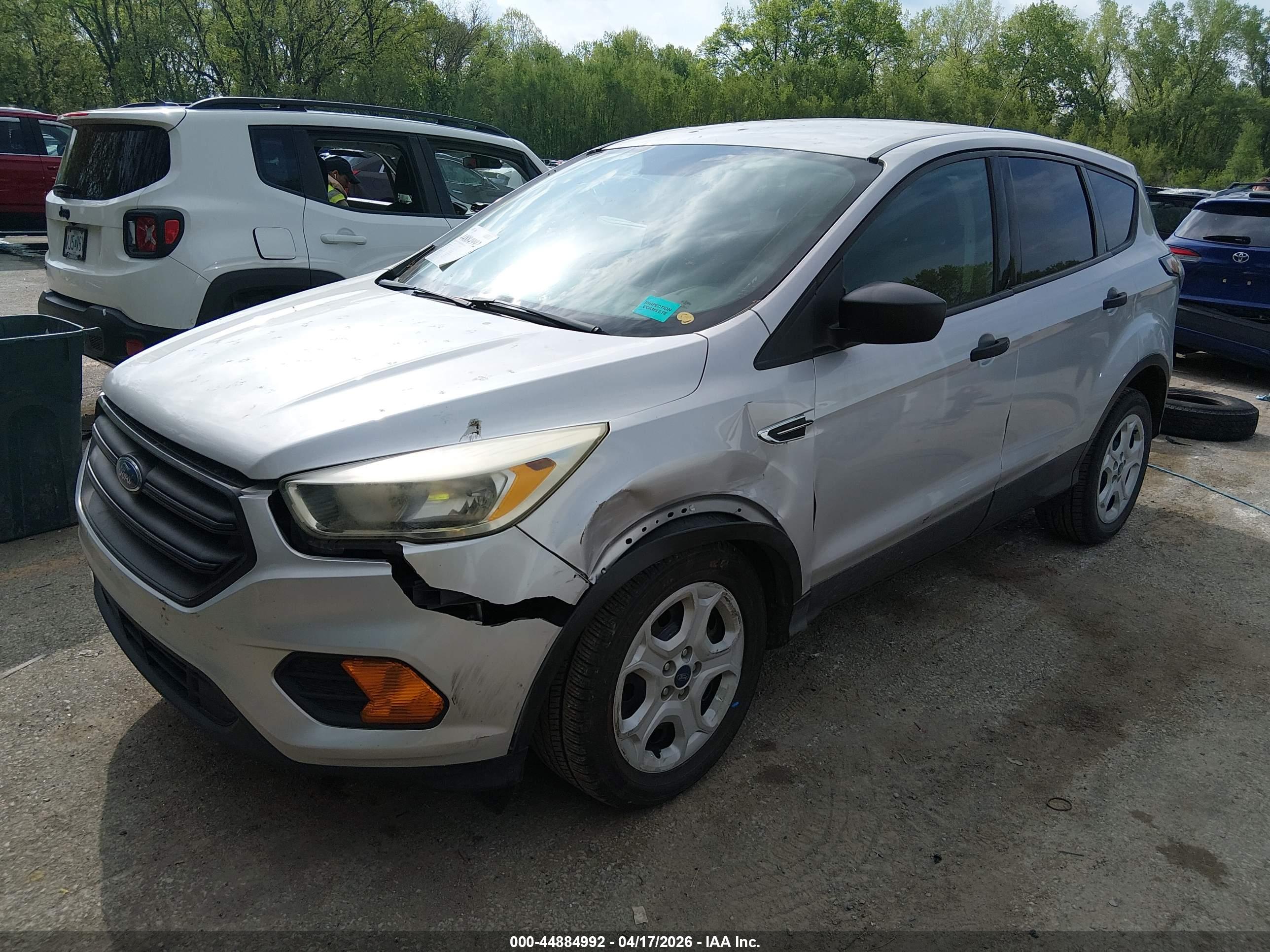 FORD ESCAPE image 2