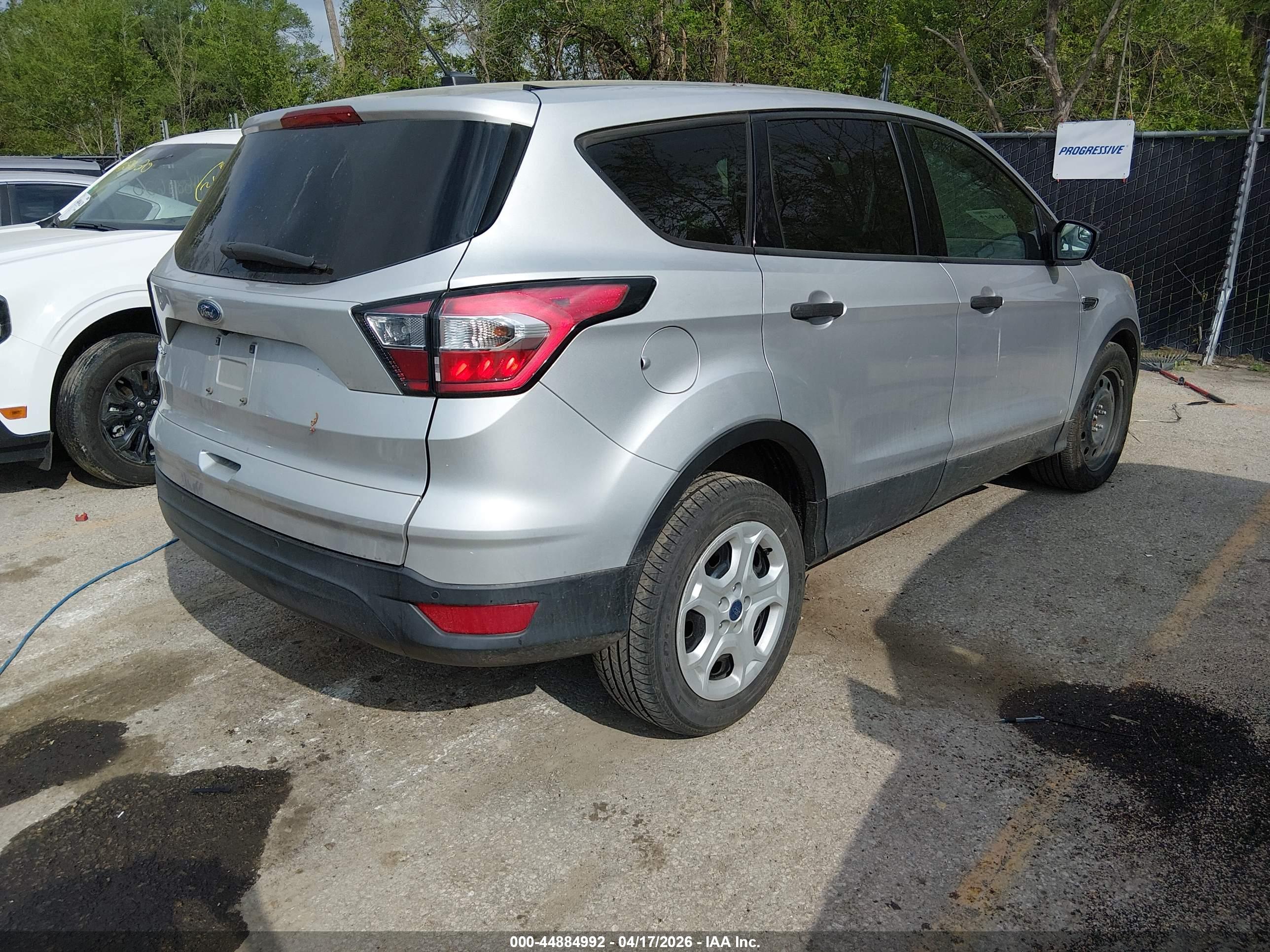 FORD ESCAPE image 4